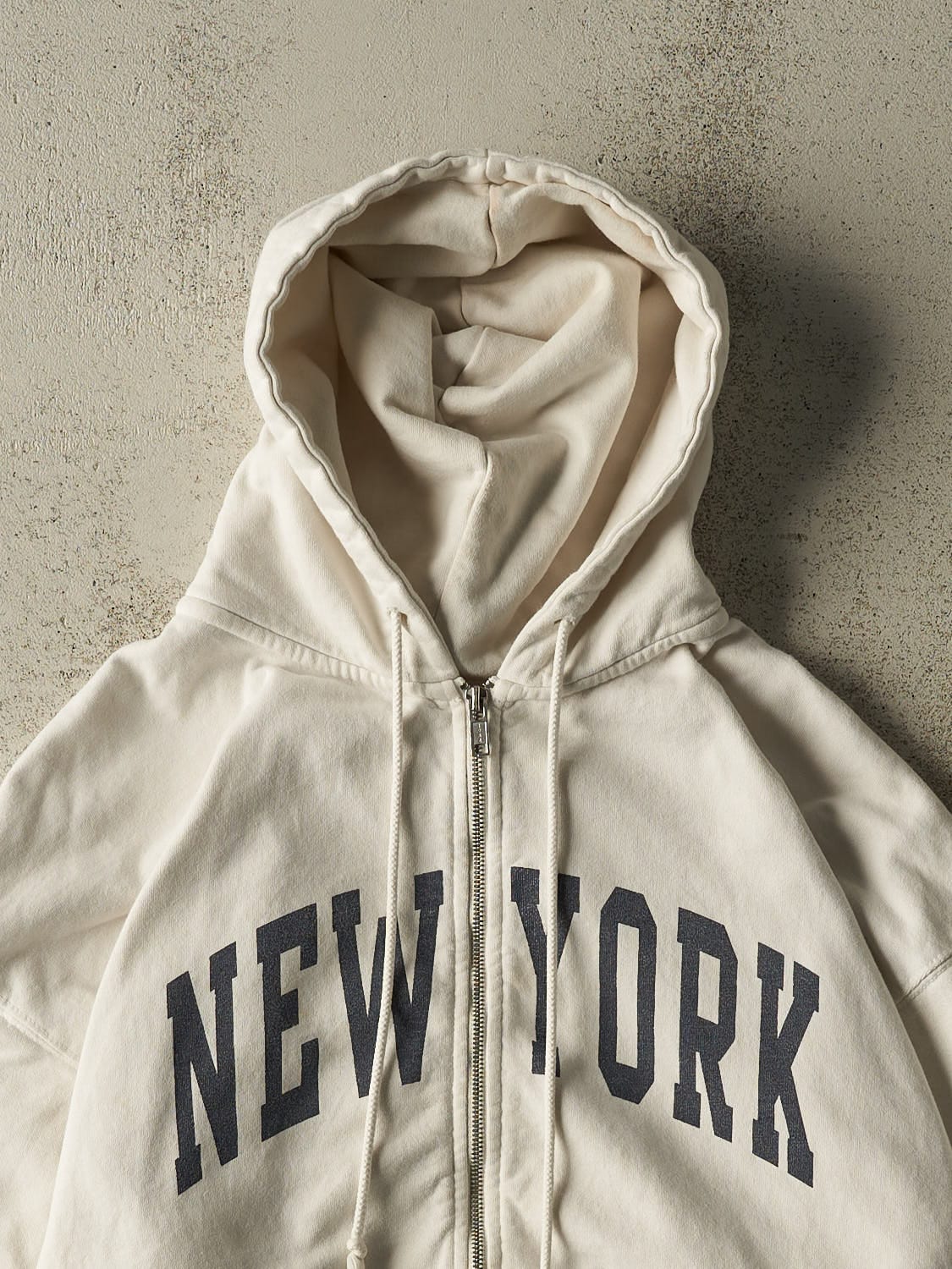 Vintage Y2K Beige New York Zip Up Hoodie (L/XL)