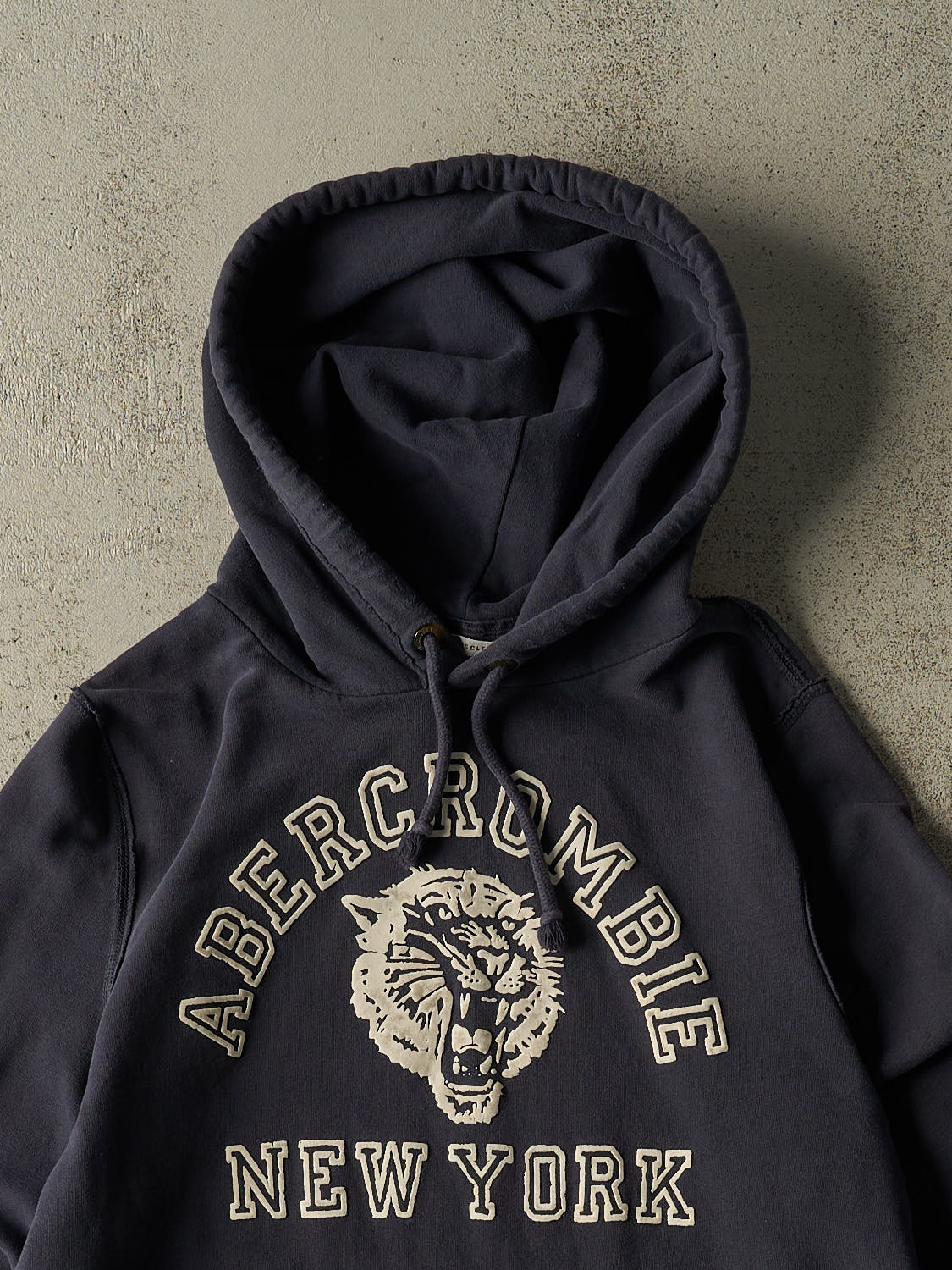 Vintage Y2K Navy Blue Abercrombie & Fitch New York Hoodie (L/XL)