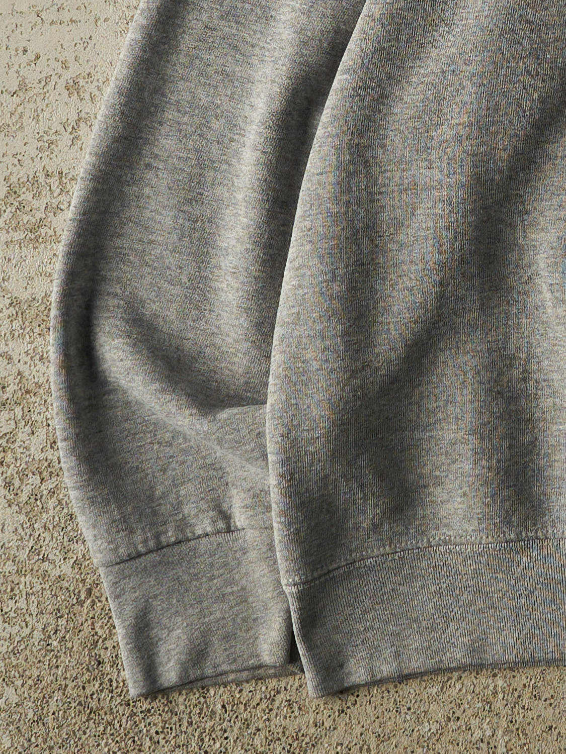 Vintage 90s Grey New York City Embroidered Crewneck (M)