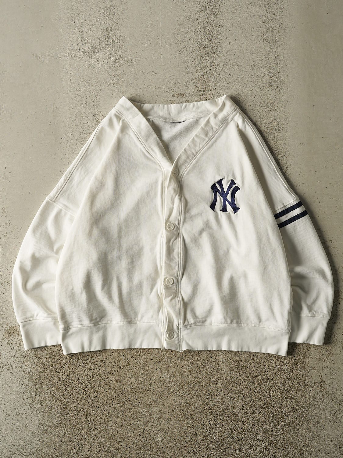 Vintage 90s White New York Yankees Cardigan Sweatshirt (L/XL)