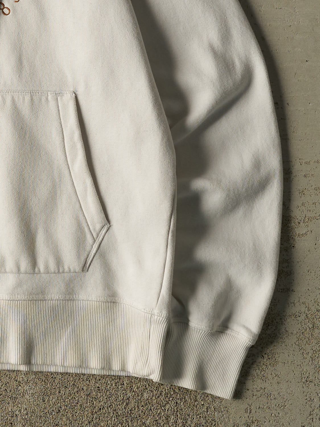 Vintage Y2K White Tommy Hilfiger New York Embroidered Hoodie (L)