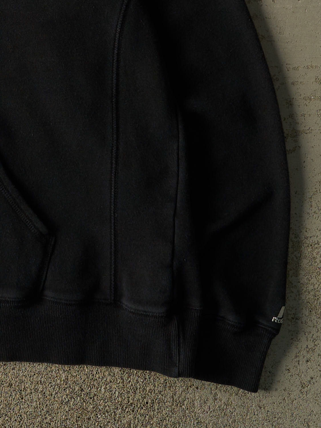 Vintage Y2K Black Russell Athletic Blank Hoodie (M)