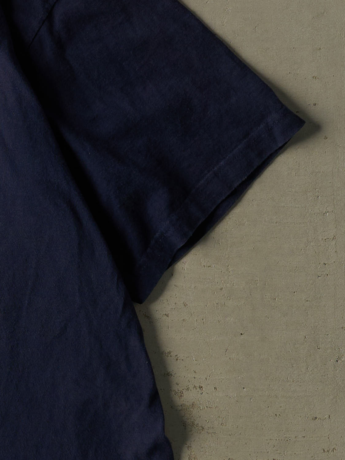 Vintage Y2K Navy Blue Tommy Hilfiger Embroidered Tee (XXL/XXXL)