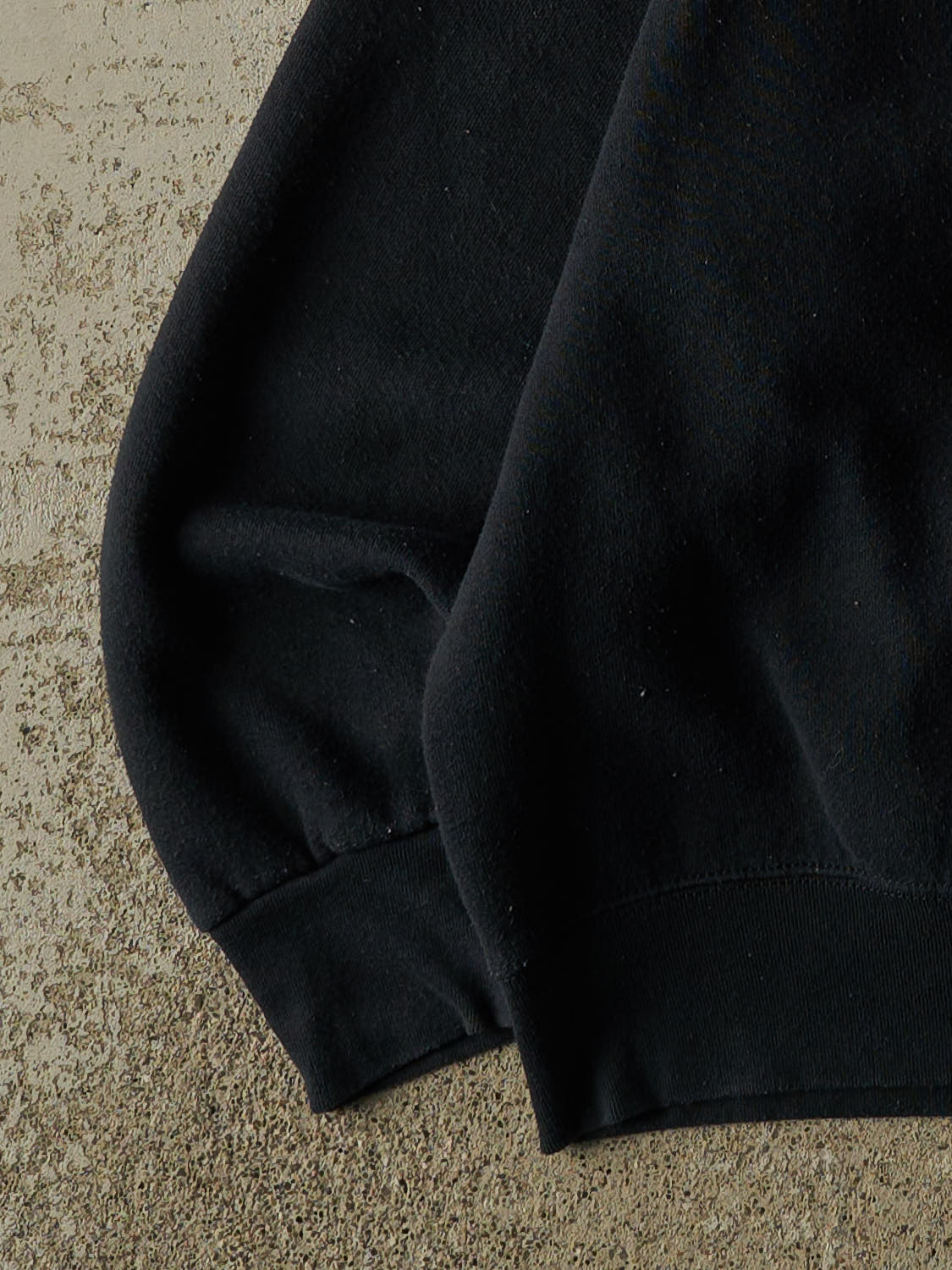 Vintage Y2K Faded Black Blank Crewneck (L)