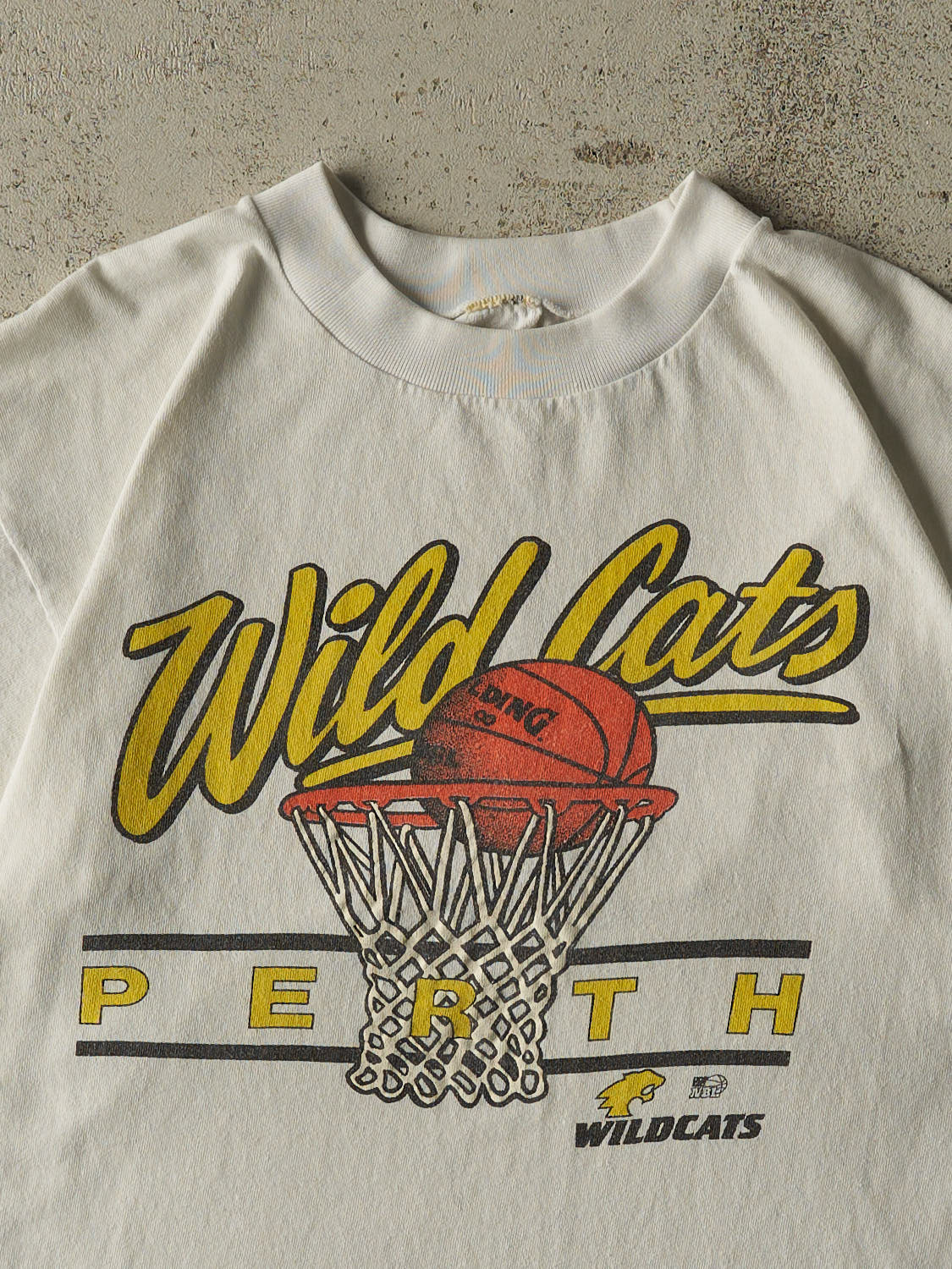 Vintage 90s White Perth Wildcats Single Stitch Tee (S/M)