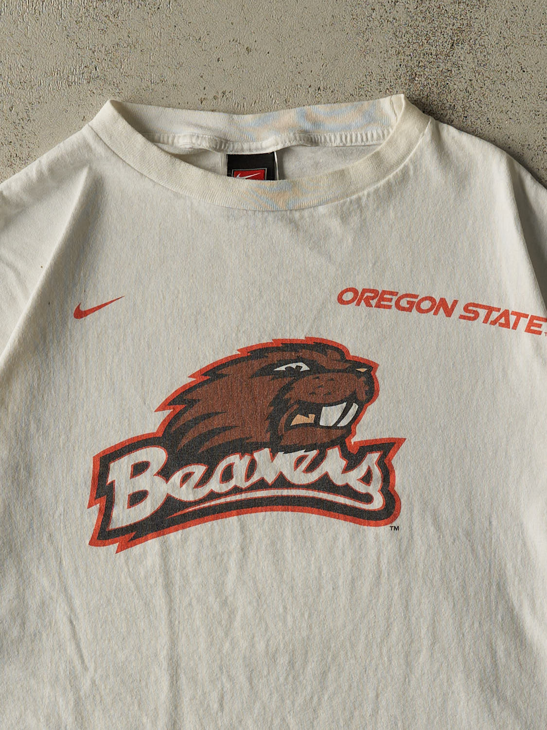 Vintage Y2K White Nike Oregon State University Beavers Tee (L/XL)