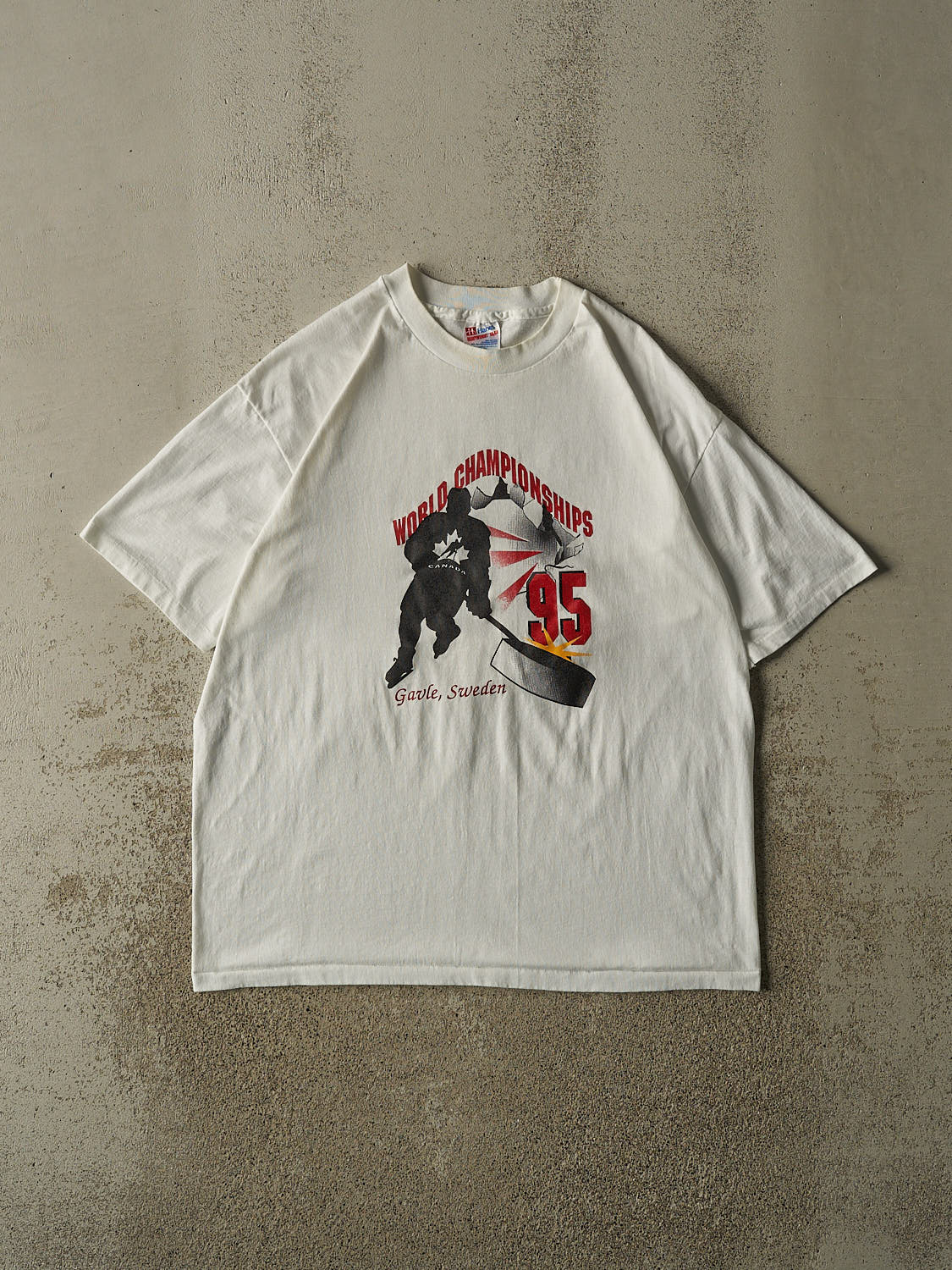 Vintage 95' White Team Canada Hockey World Champions Single Stitch  Tee (L/XL)
