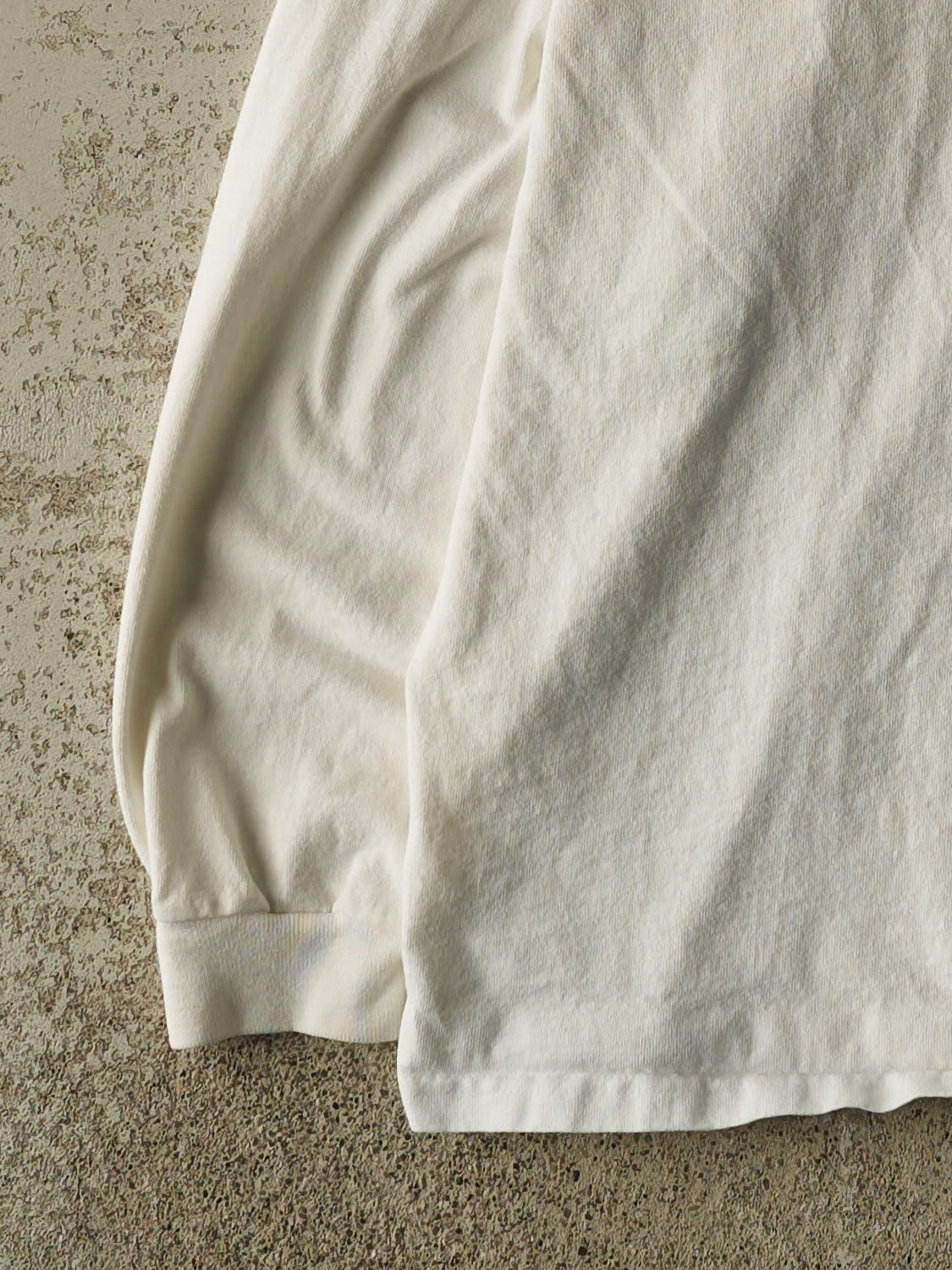 Vintage 90s White Western Oregon University Wolves Long Sleeve (L/XL)