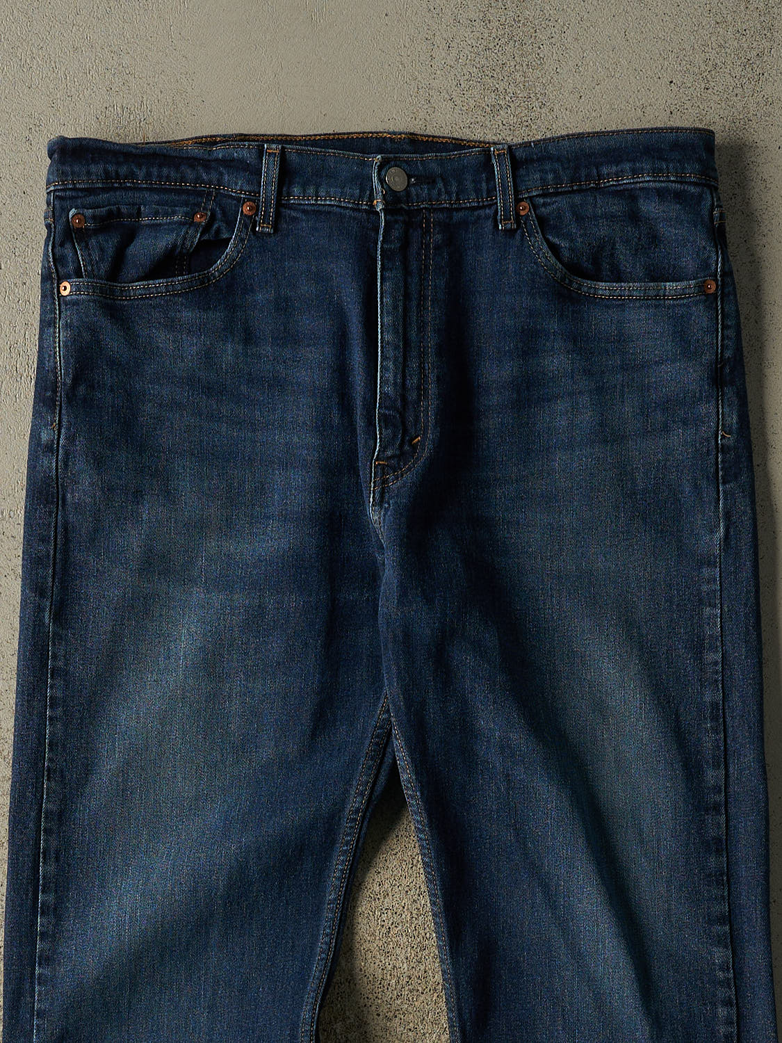 Vintage Y2K Dark Wash Levi's 505 Jeans (38x29)