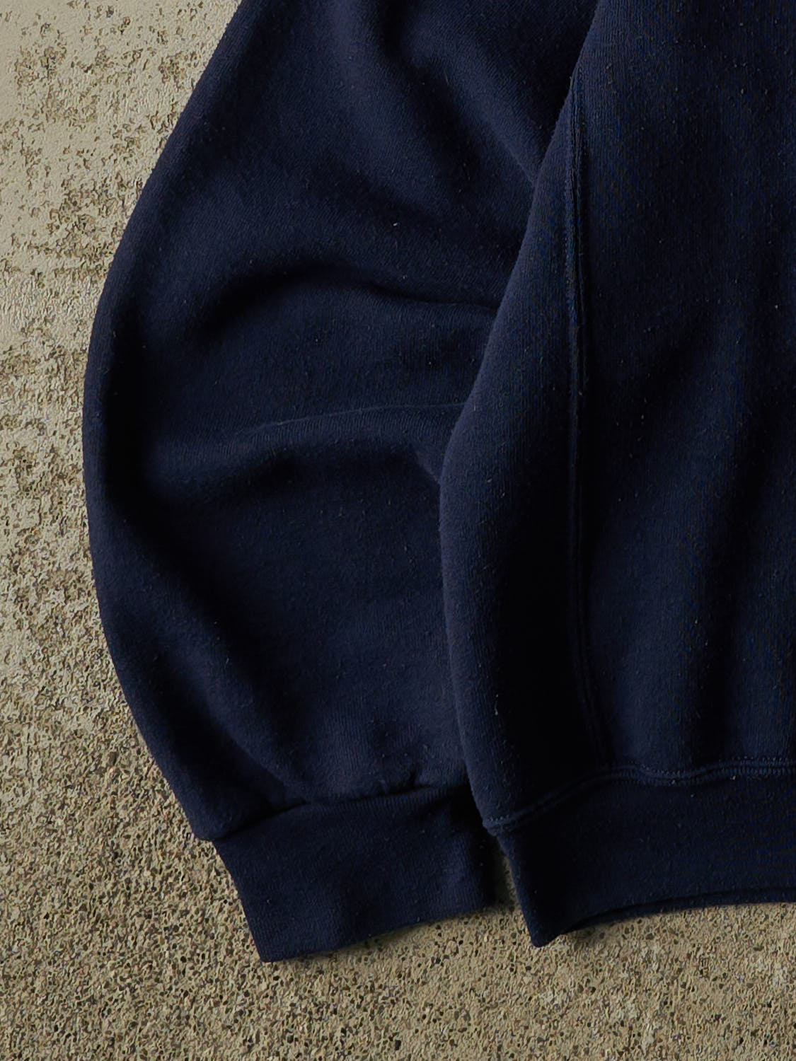 Vintage Y2K Navy Blue Russell Athletic Blank Crewneck (M)