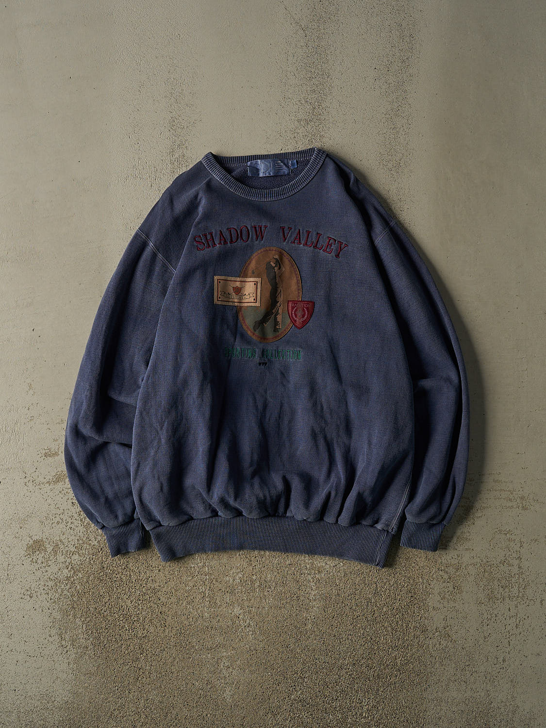 Vintage 90s Blue Shadow Valley Golf Embroidered Crewneck (XXL)