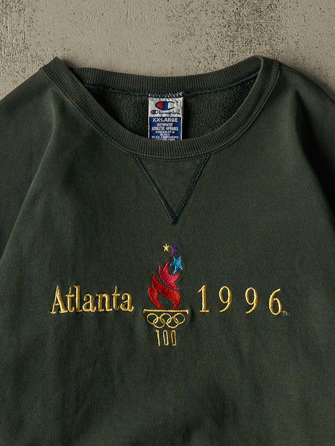 Vintage 96' Green Atlanta Olympics Embroidered Crewneck (XXL)