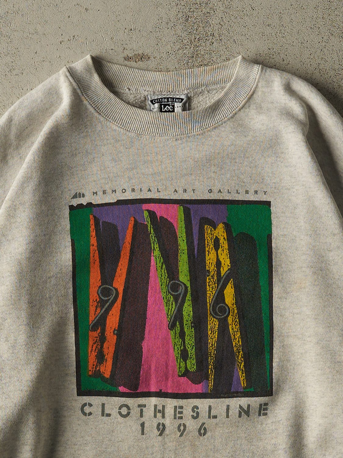 Vintage 96' Heather Grey Kurt W. Pfeiffer "Clothesline" Art Crewneck (L/XL)