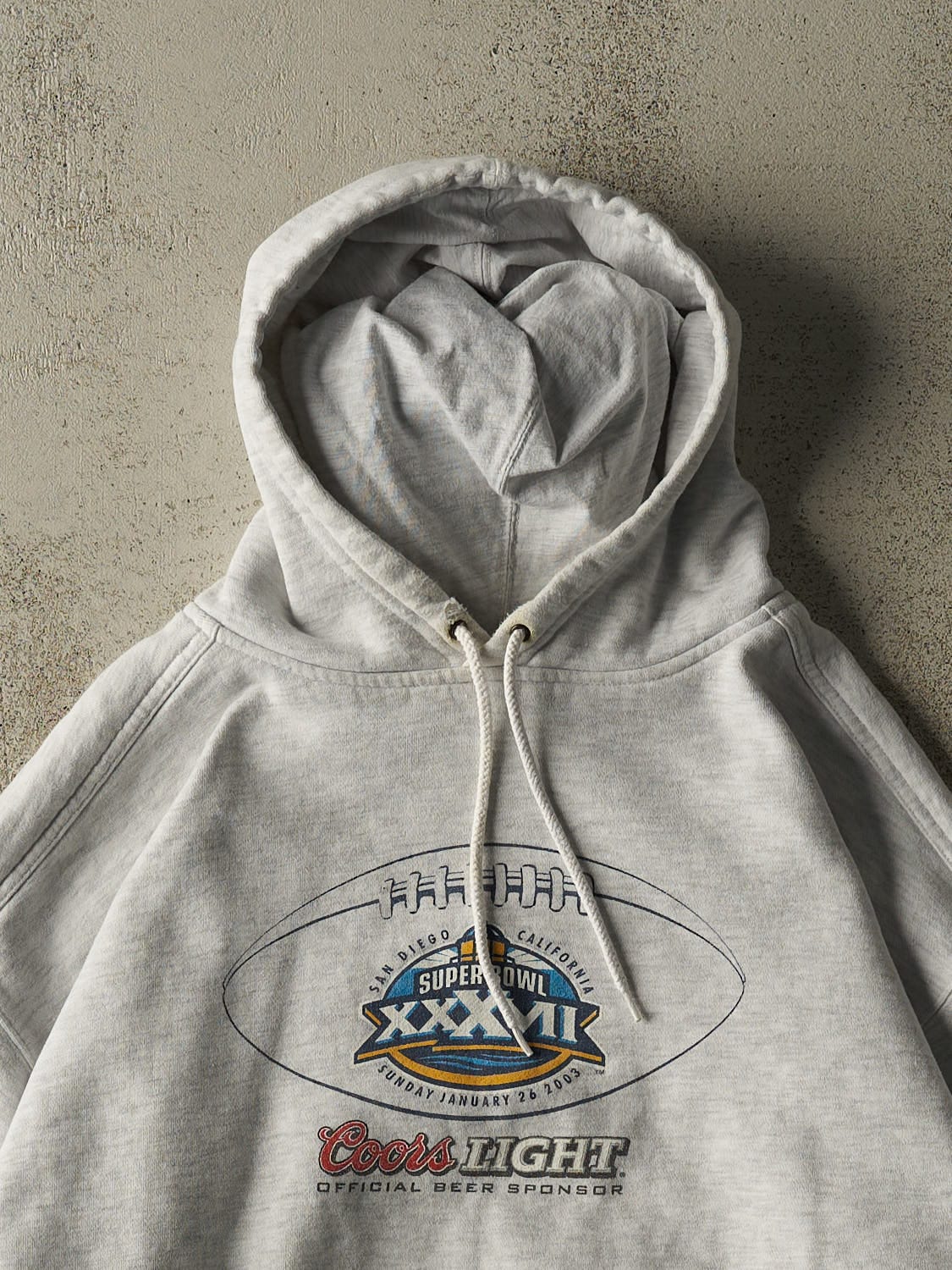 Vintage 03' Heather Grey Coors Light Super Bowl XXXVII Hoodie (L/XL)