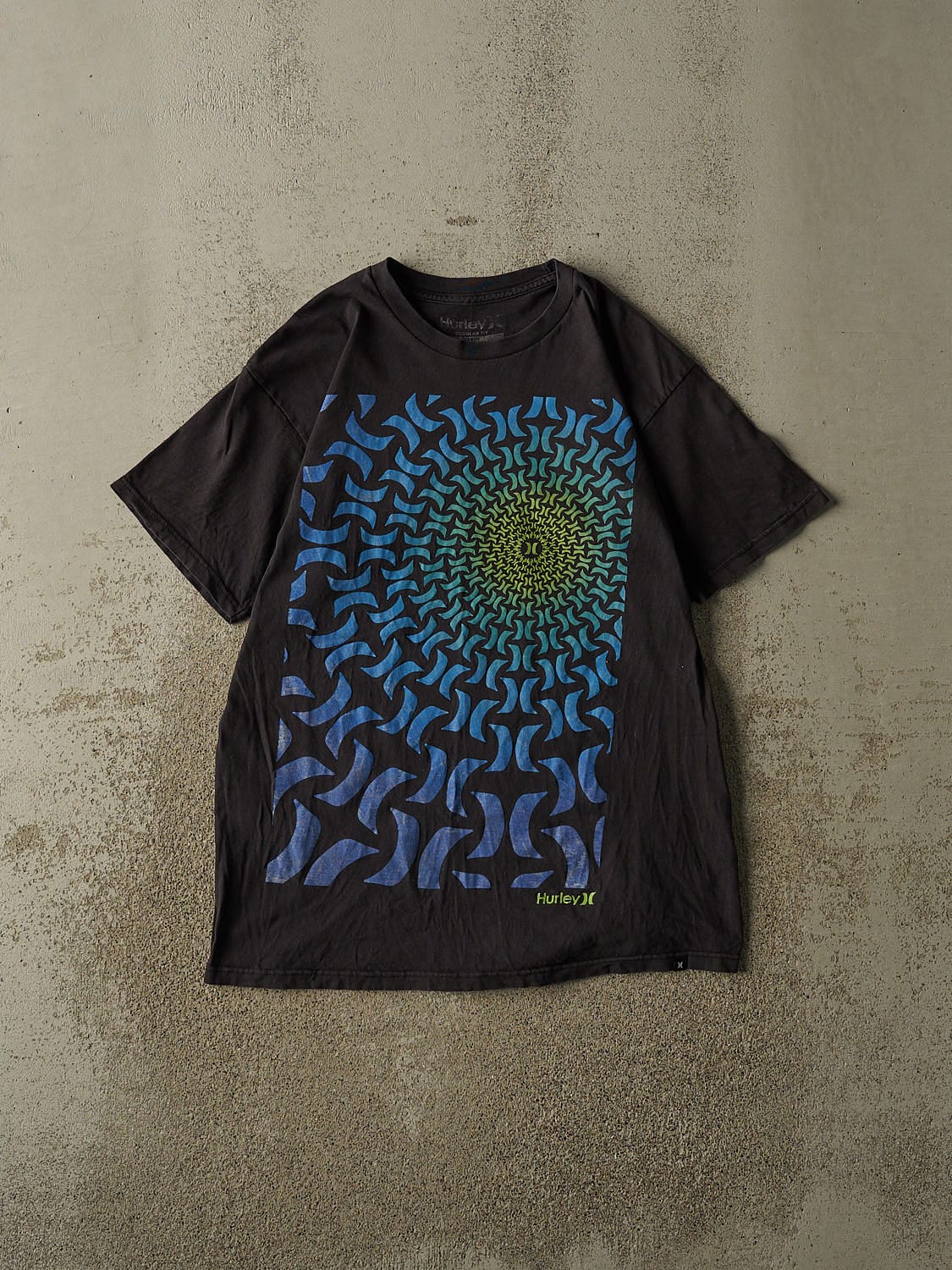 Vintage Y2K Black Hurley Tee (M/L)