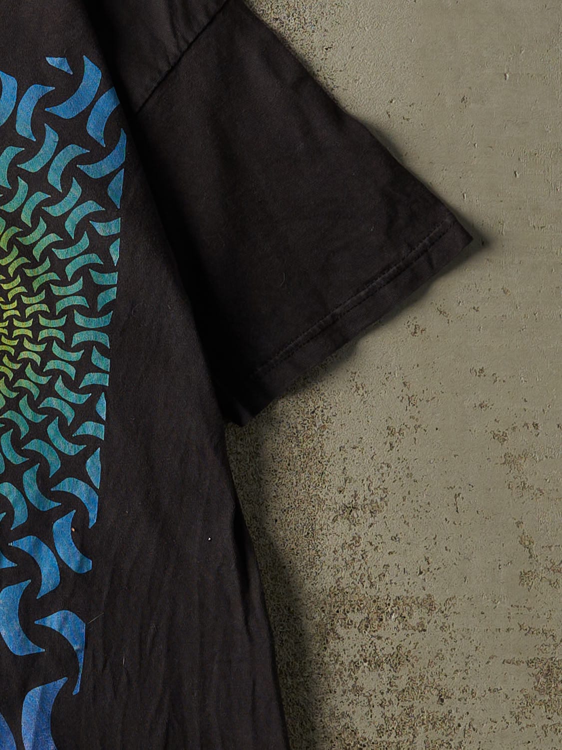 Vintage Y2K Black Hurley Tee (M/L)