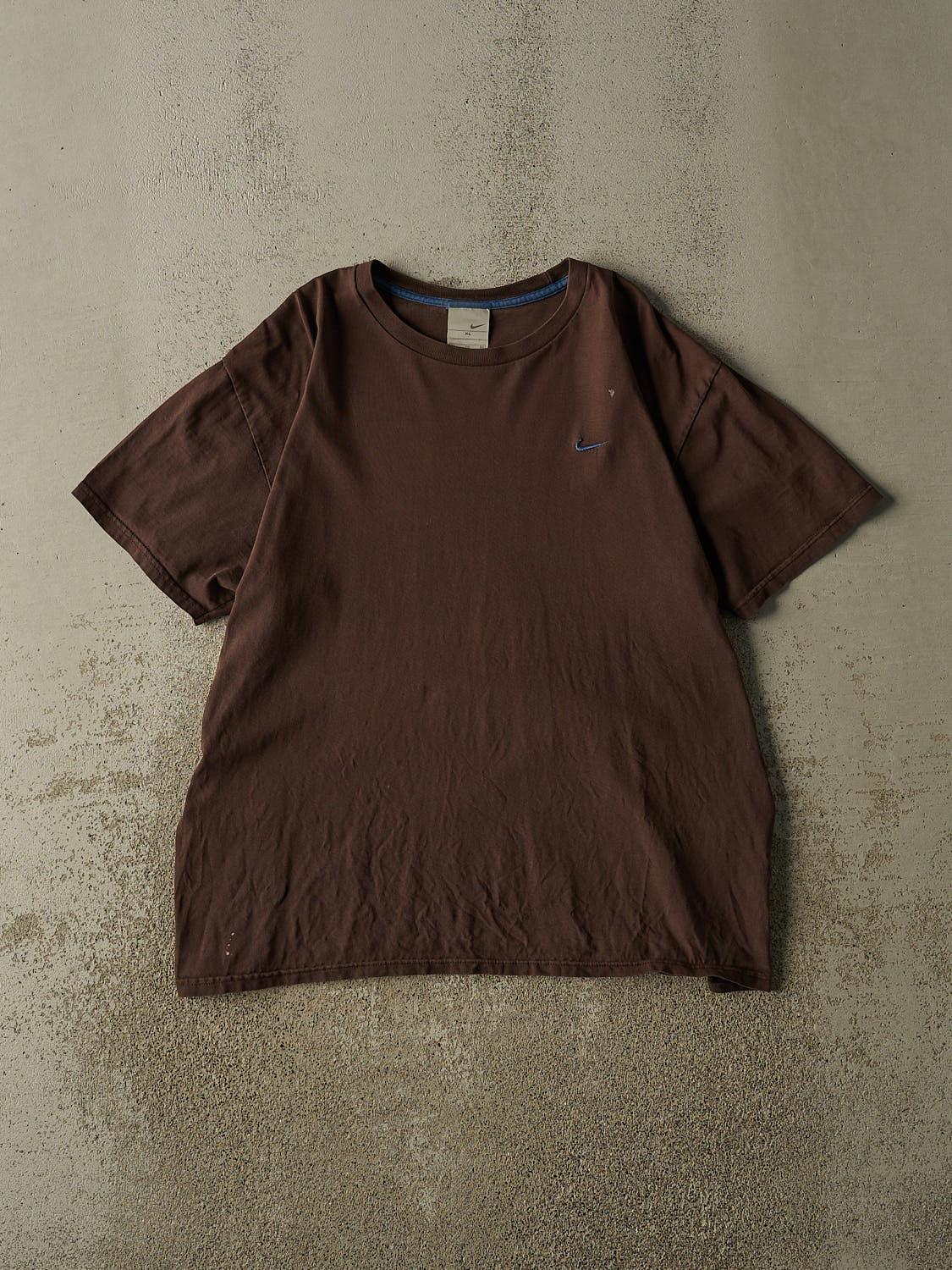 brown nike shirt vintage