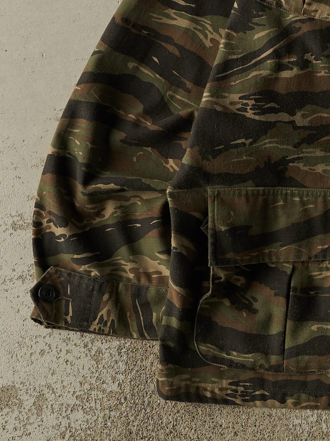 Vintage 90s Camo Tiger Camo Button Up Long Sleeve (XXL/XXXL)