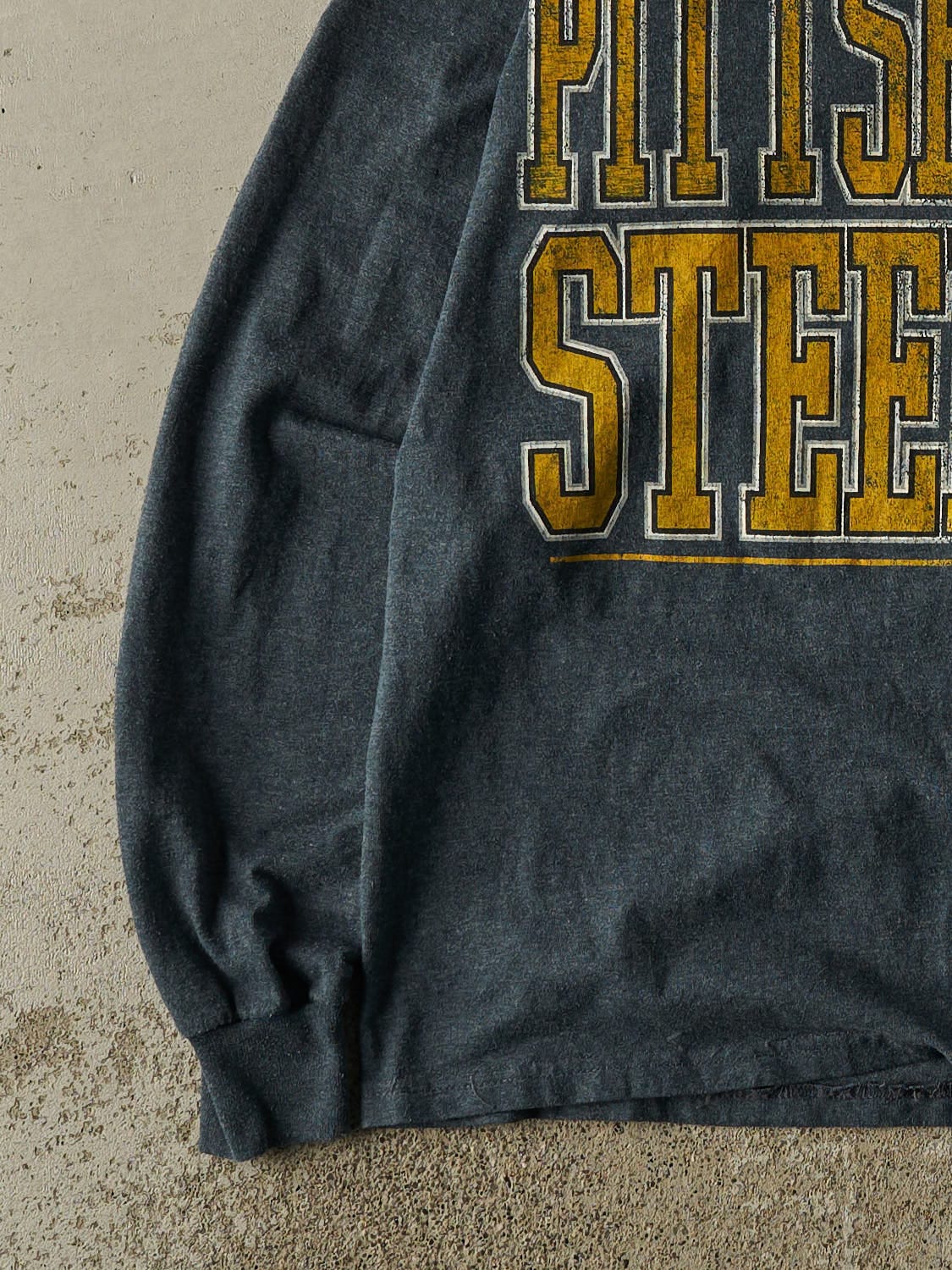 Vintage Y2K Charcoal Grey Pittsburgh Steelers Long Sleeve (S/M)