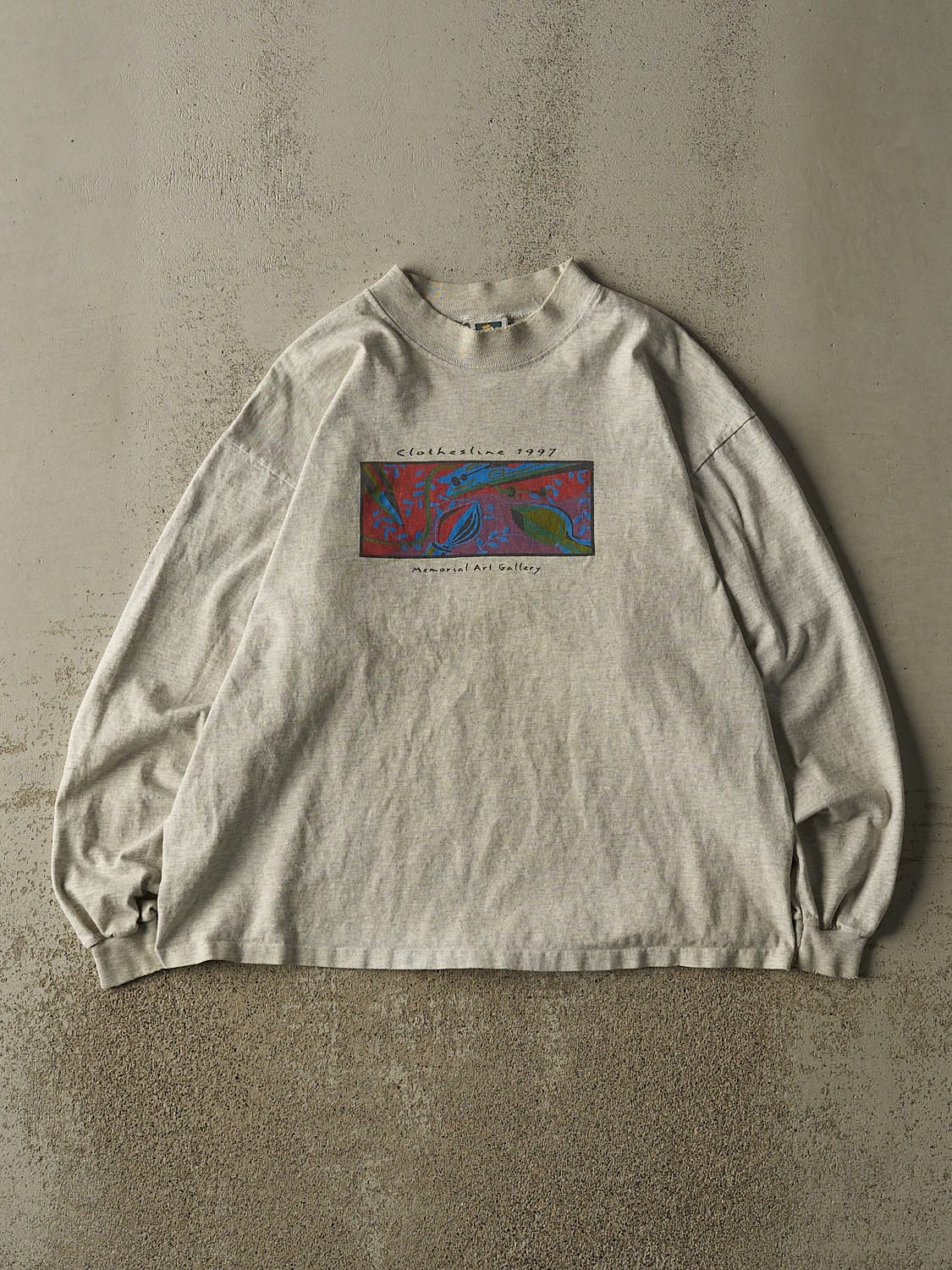 Vintage 97' Heather Grey Kurt W. Pfeiffer "Clothesline" Art Long Sleeve (M/L)