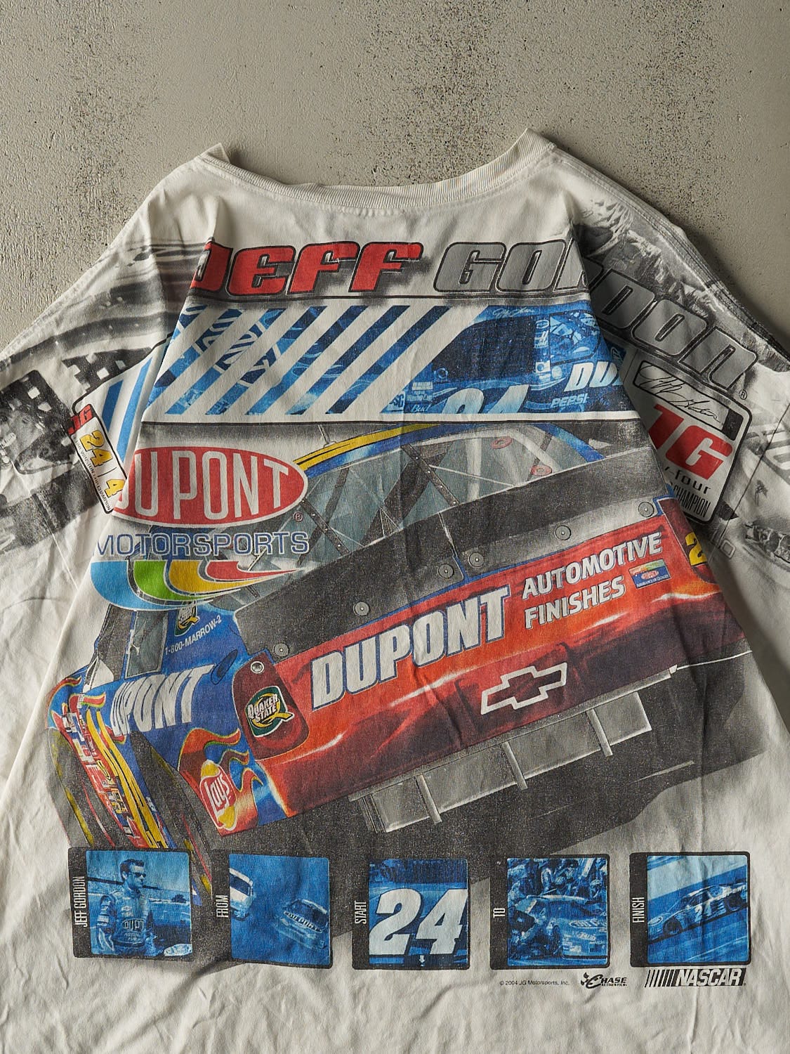 Vintage 04' White Jeff Gordon Nascar Racing Tee (XXL/XXXL)