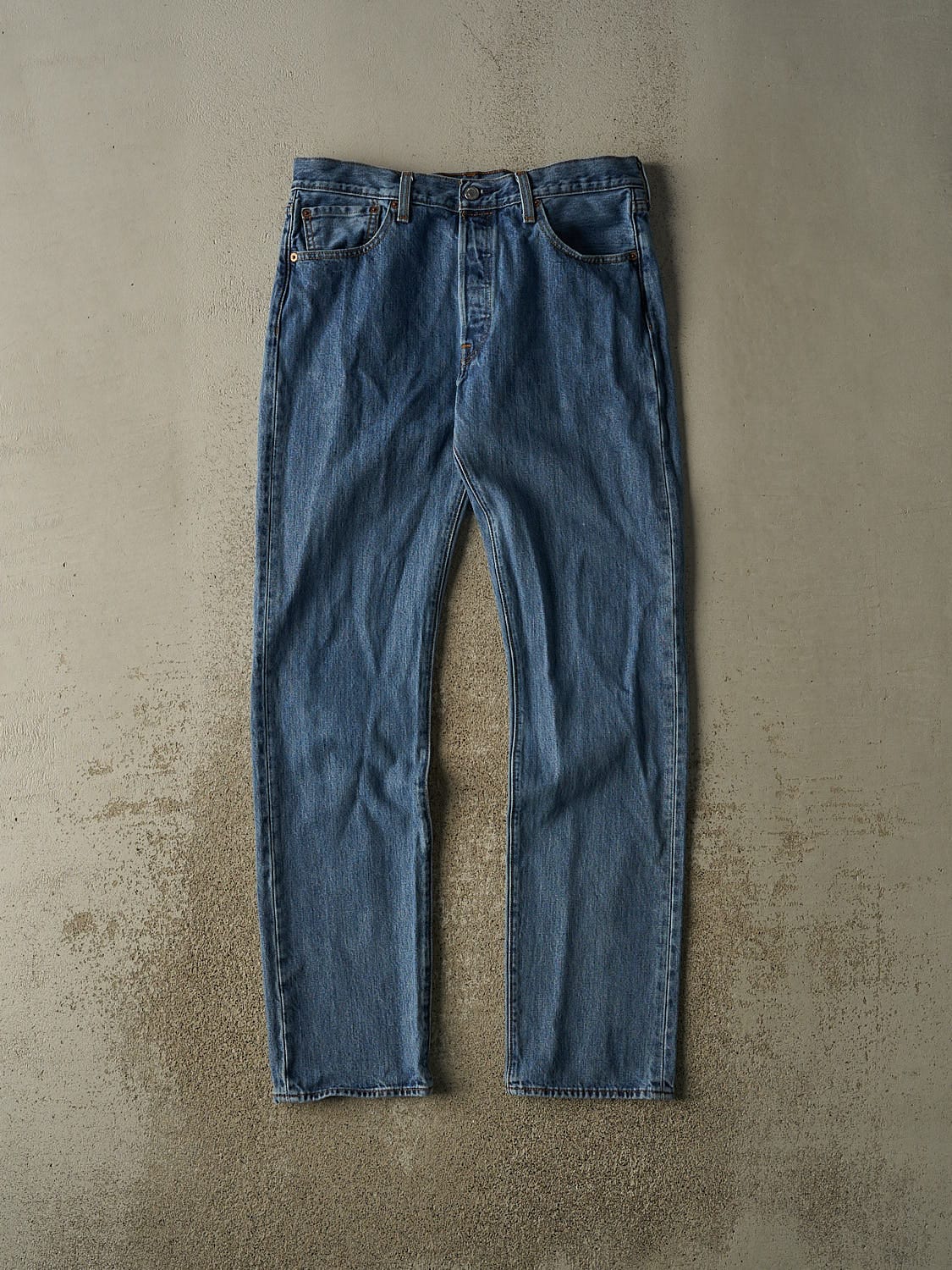 Vintage Y2K Mid Wash Levi's 501 Jeans (33x33)