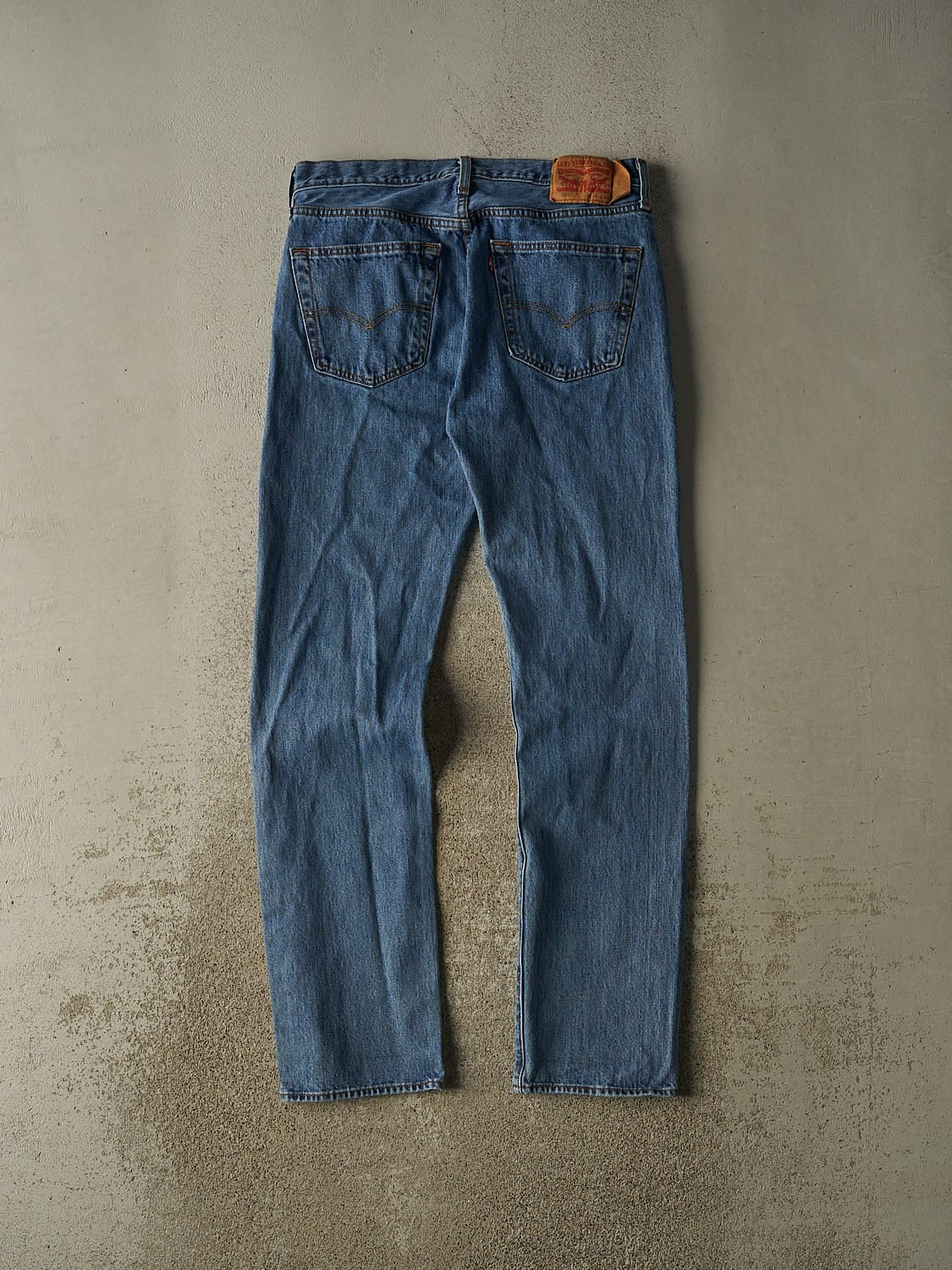 Vintage Y2K Mid Wash Levi's 501 Jeans (33x33)