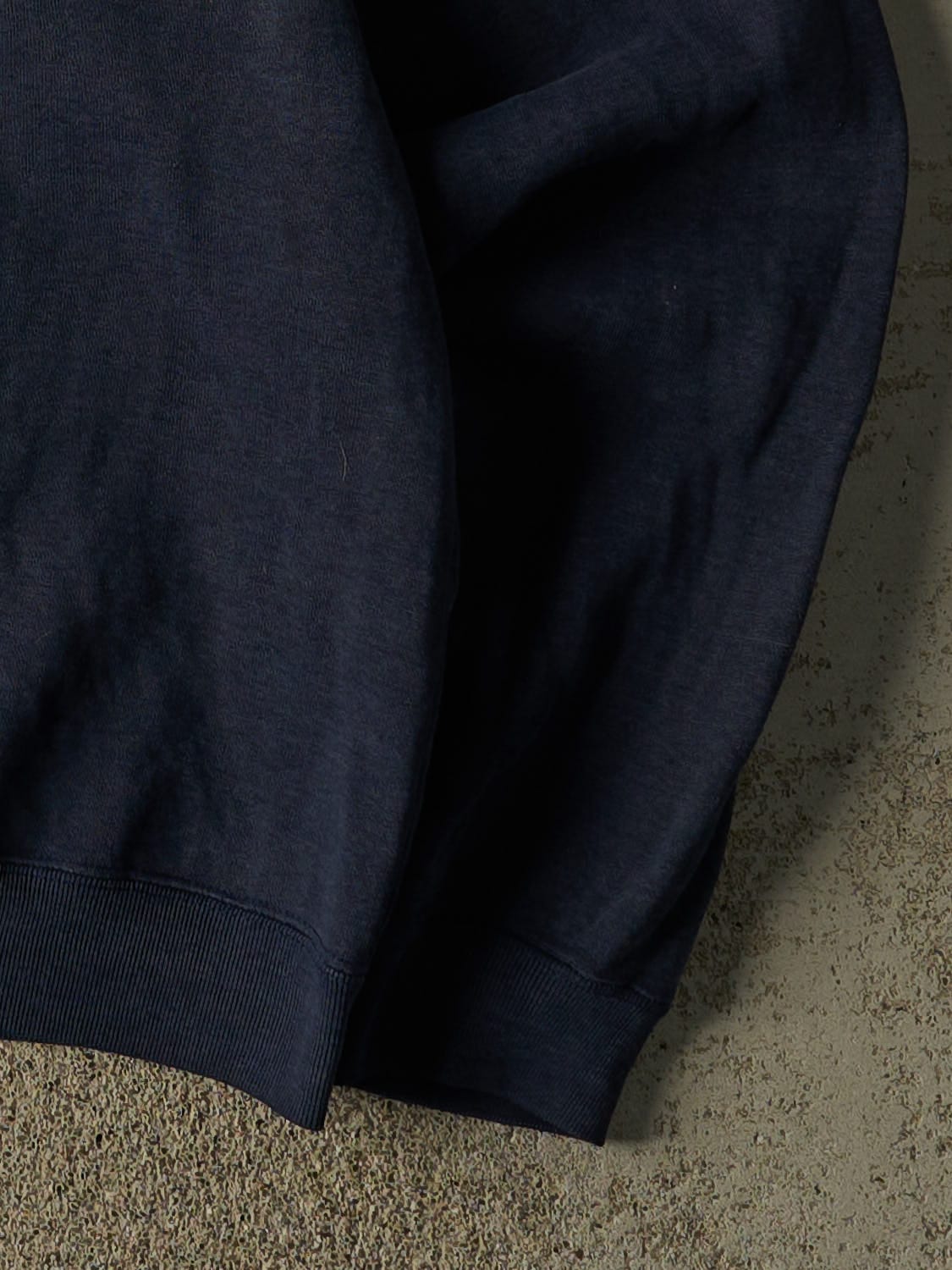 Vintage 90s Navy Blue Great Canadian Ruggedwear Embroidered Crewneck (M/L)