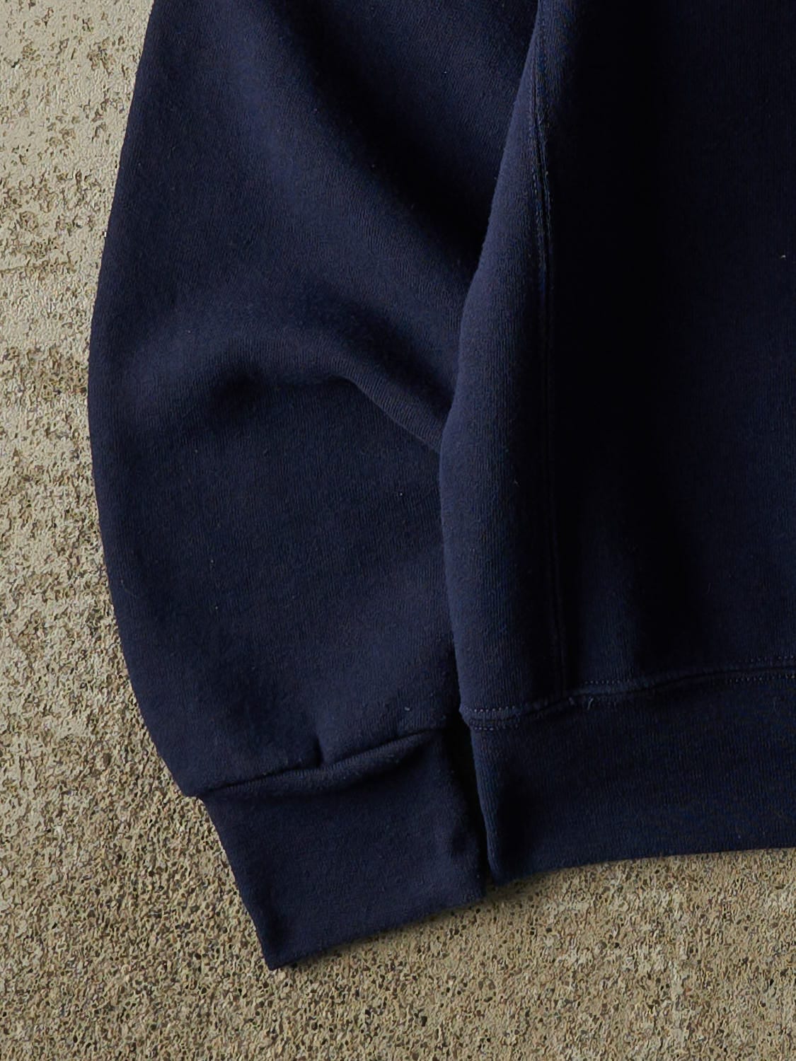 Vintage Y2K Navy Blue Russell Athletic Yale University Crewneck (XS)