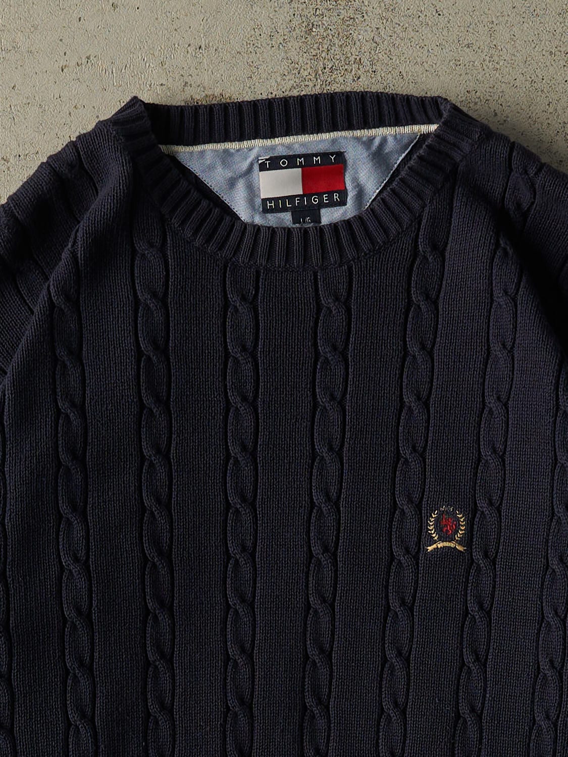 Vintage 90s Navy Blue Tommy Hilfiger Embroidered Cable Knit (L/XL)