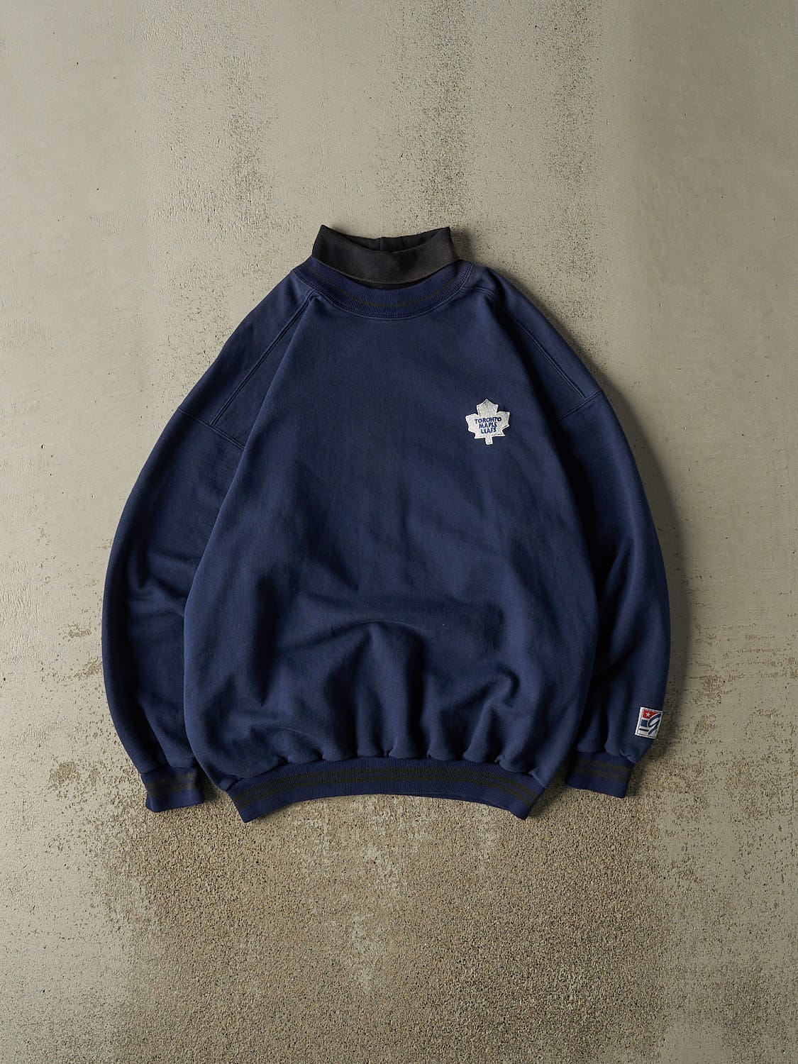 Vintage 90s Navy Blue Toronto Maple Leafs Embroidered Double Neck Sweater (L/XL)
