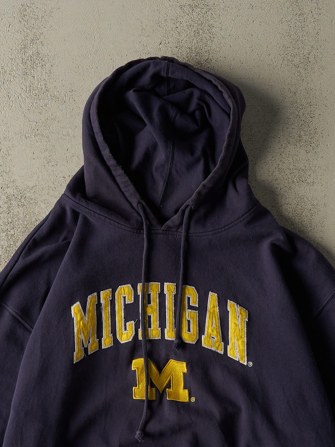 Vintage Y2K Navy Blue University of Michigan Embroidered Hoodie (XL)