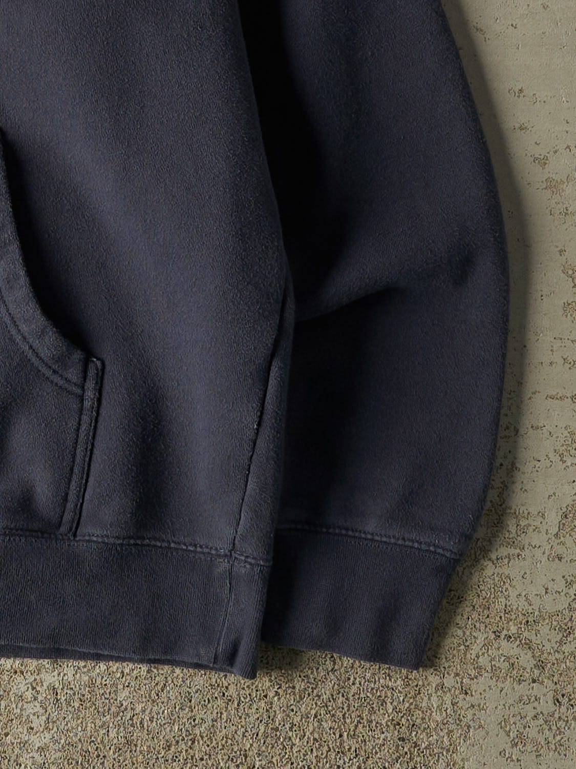 Vintage Y2K Sun Faded Navy Yale University Hoodie (M)