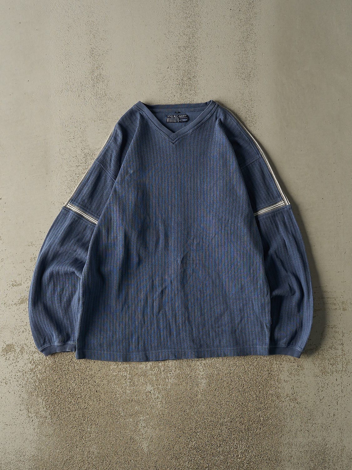 Vintage Y2K Blue Point Zero Textured Long Sleeve (L/XL)