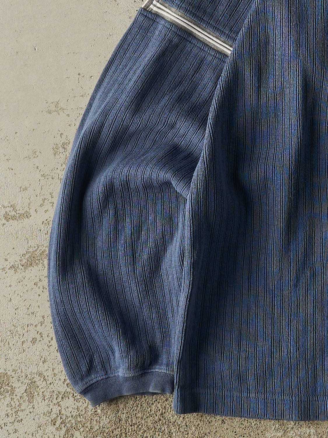 Vintage Y2K Blue Point Zero Textured Long Sleeve (L/XL)