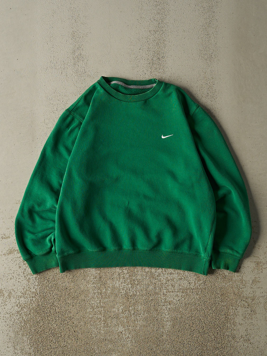 vintage nike embroidered crewneck sweatshirt