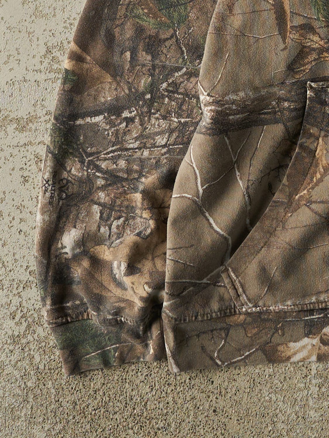 Vintage Y2K Camo Realtree Hoodie (S/M)