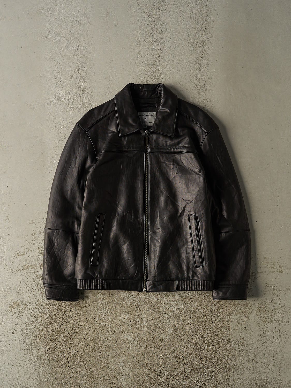 Vintage Y2K Black Leather Bomber Jacket (M/L)