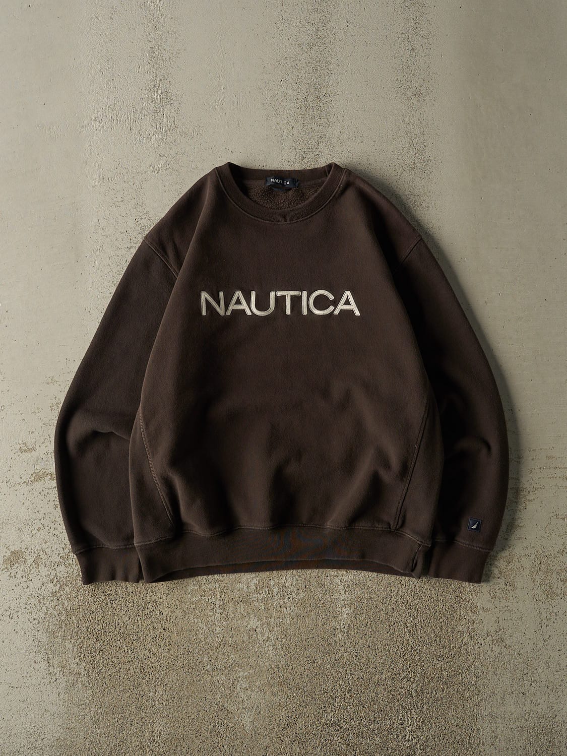Vintage Y2K Brown Nautica Embroidered Crewneck (M/L)