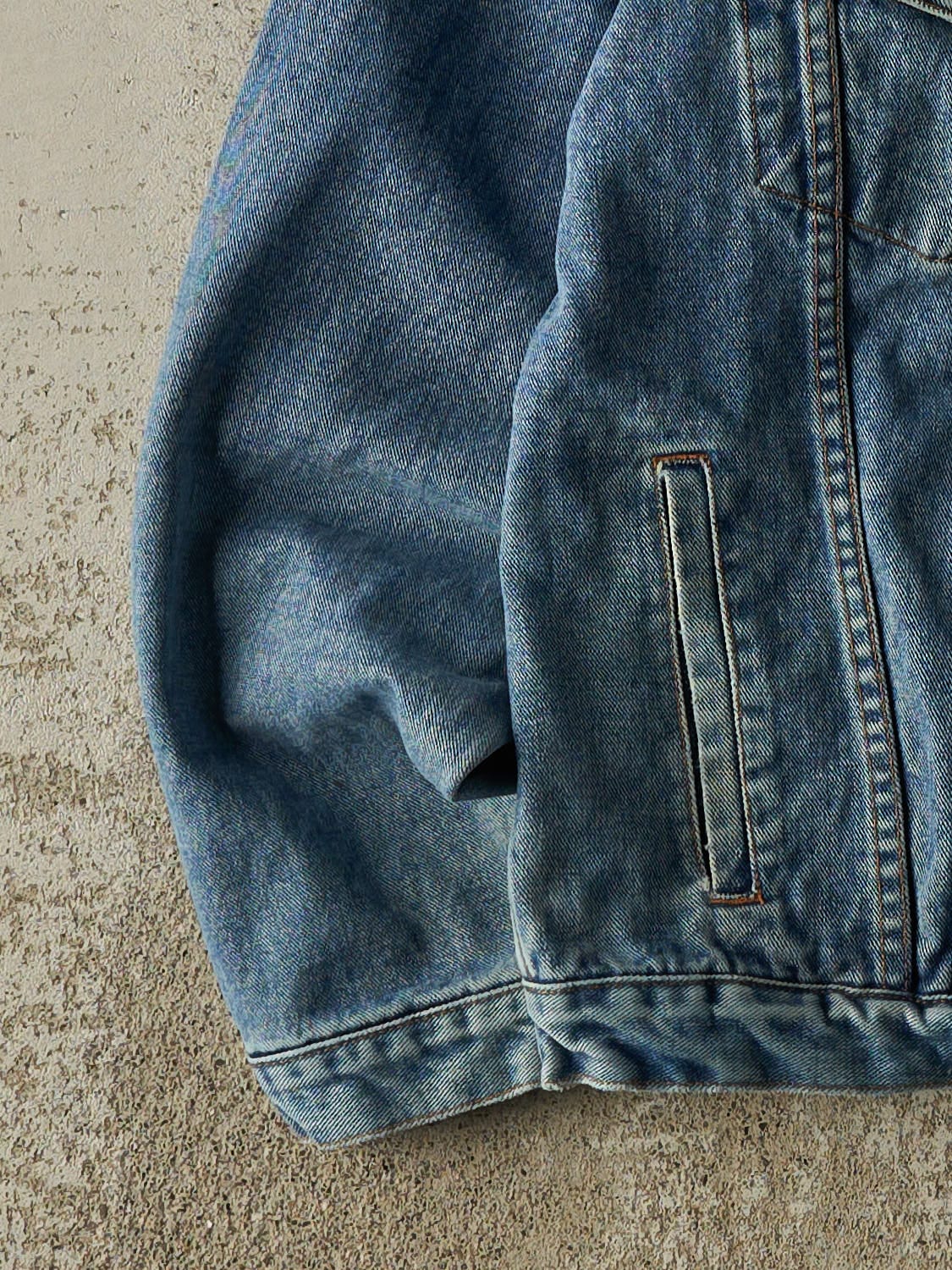 Vintage 90s Mid Wash Nevada Denim Jacket (M/L)