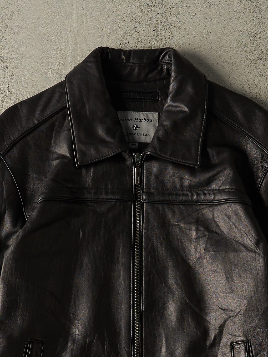 Vintage Y2K Black Leather Bomber Jacket (M/L)