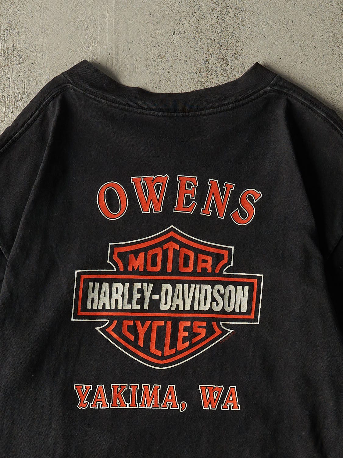 Vintage 99' Black Harley Davidson Yakima WA Tee (L/XL)