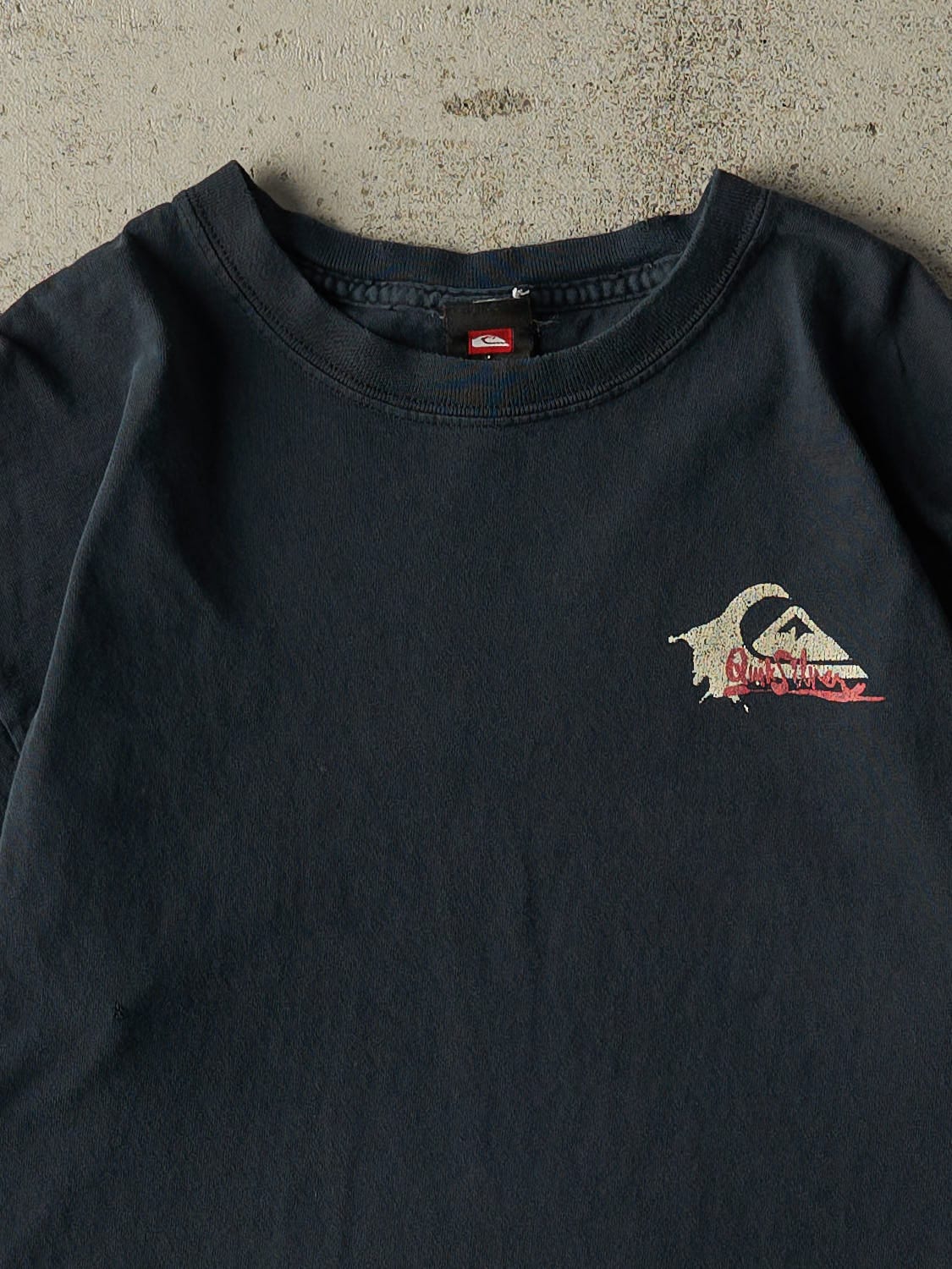 Vintage Y2K Navy Blue Quiksilver New York Tee (M)