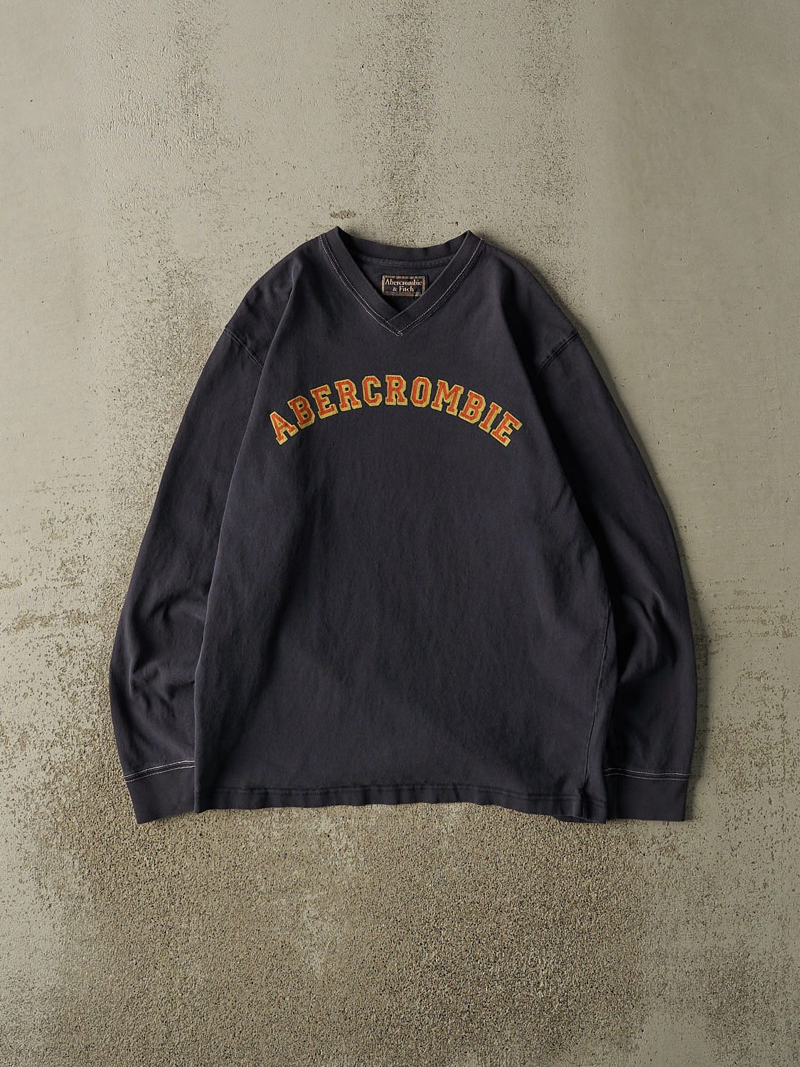 Vintage Y2K Navy Blue Abercrombie Long Sleeve (M/L)