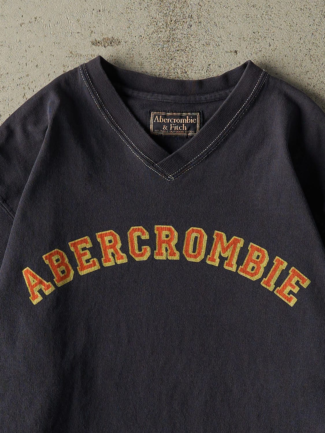 Vintage Y2K Navy Blue Abercrombie Long Sleeve (M/L)