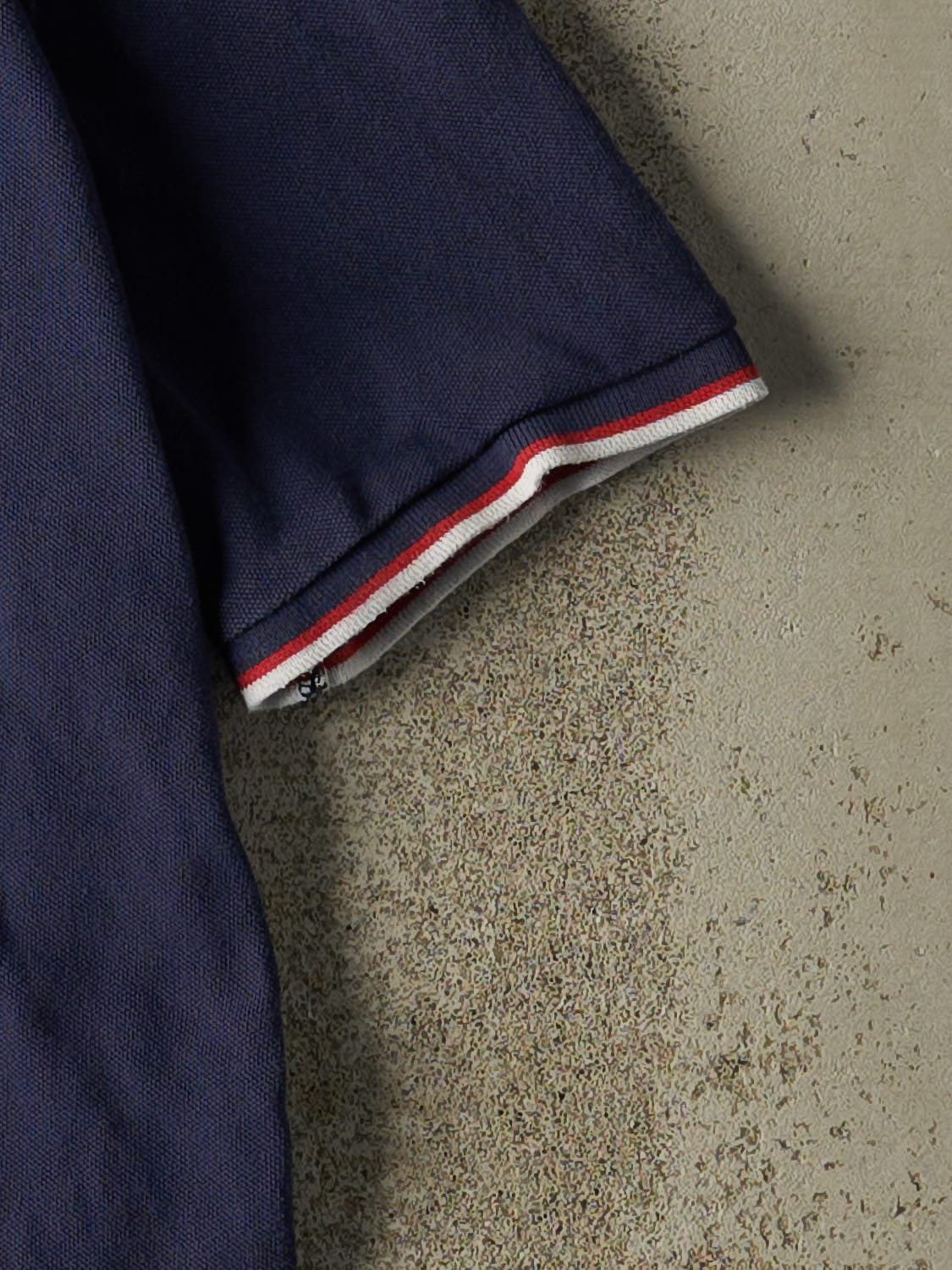 Vintage Y2K Navy Blue Polo Quarter Button Tee (M)