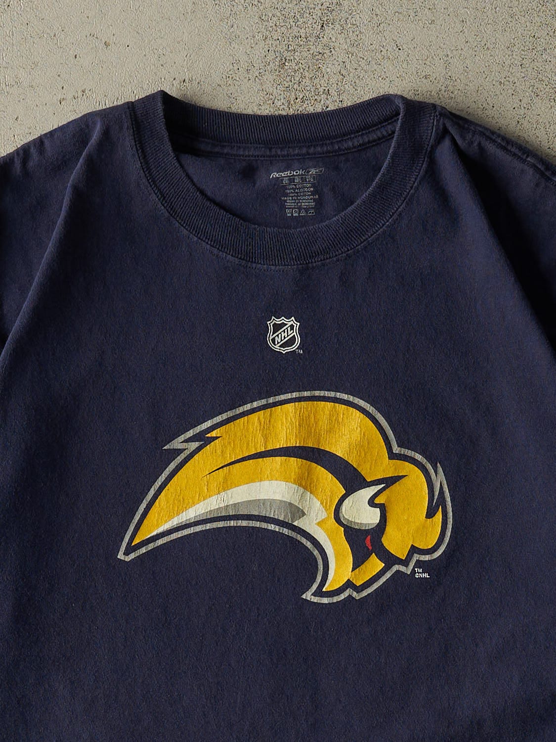 Vintage Y2K Navy Blue Buffalo Sabres #48 Daniel Brier Tee (XXL)