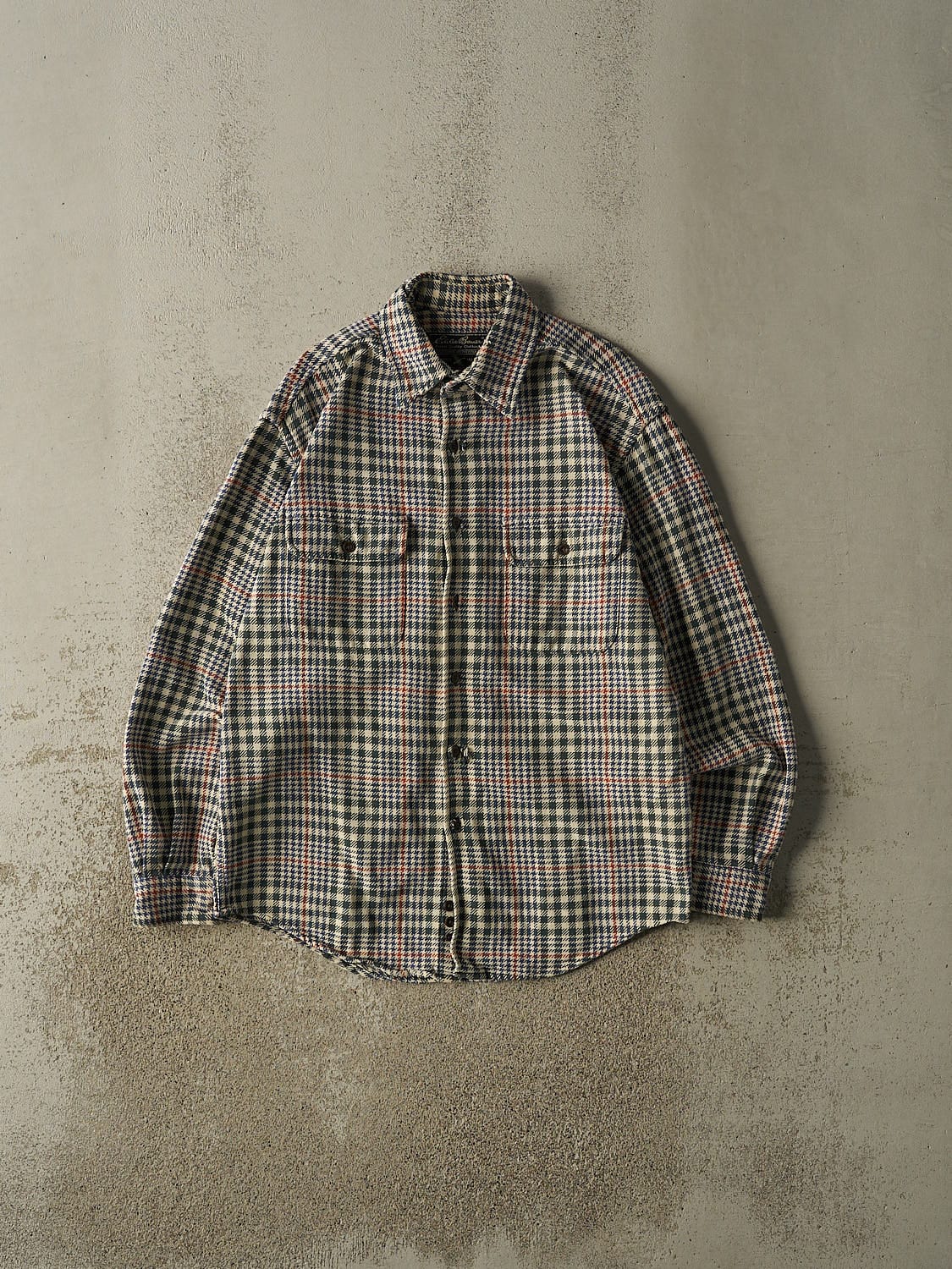 Vintage 90s Beige Eddie Bauer Plaid Button Up Long Sleeve (L/XL)