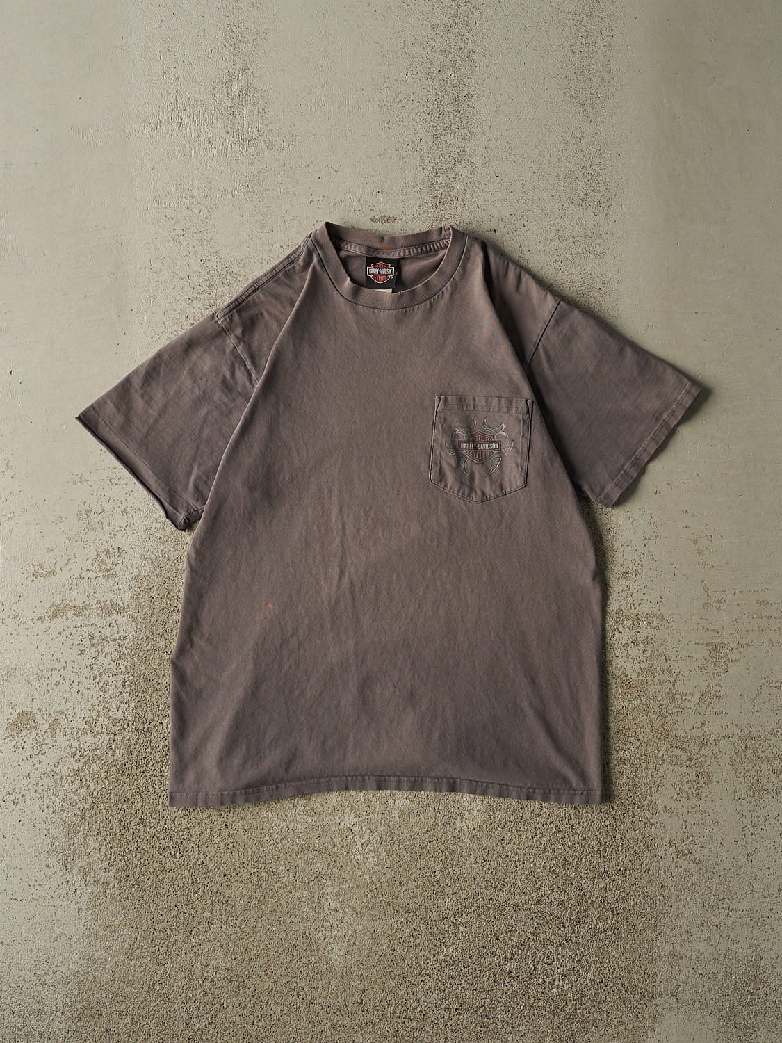 Vintage 03' Grey Harley Davidson St. Paul MN Pocket Tee (M/L)