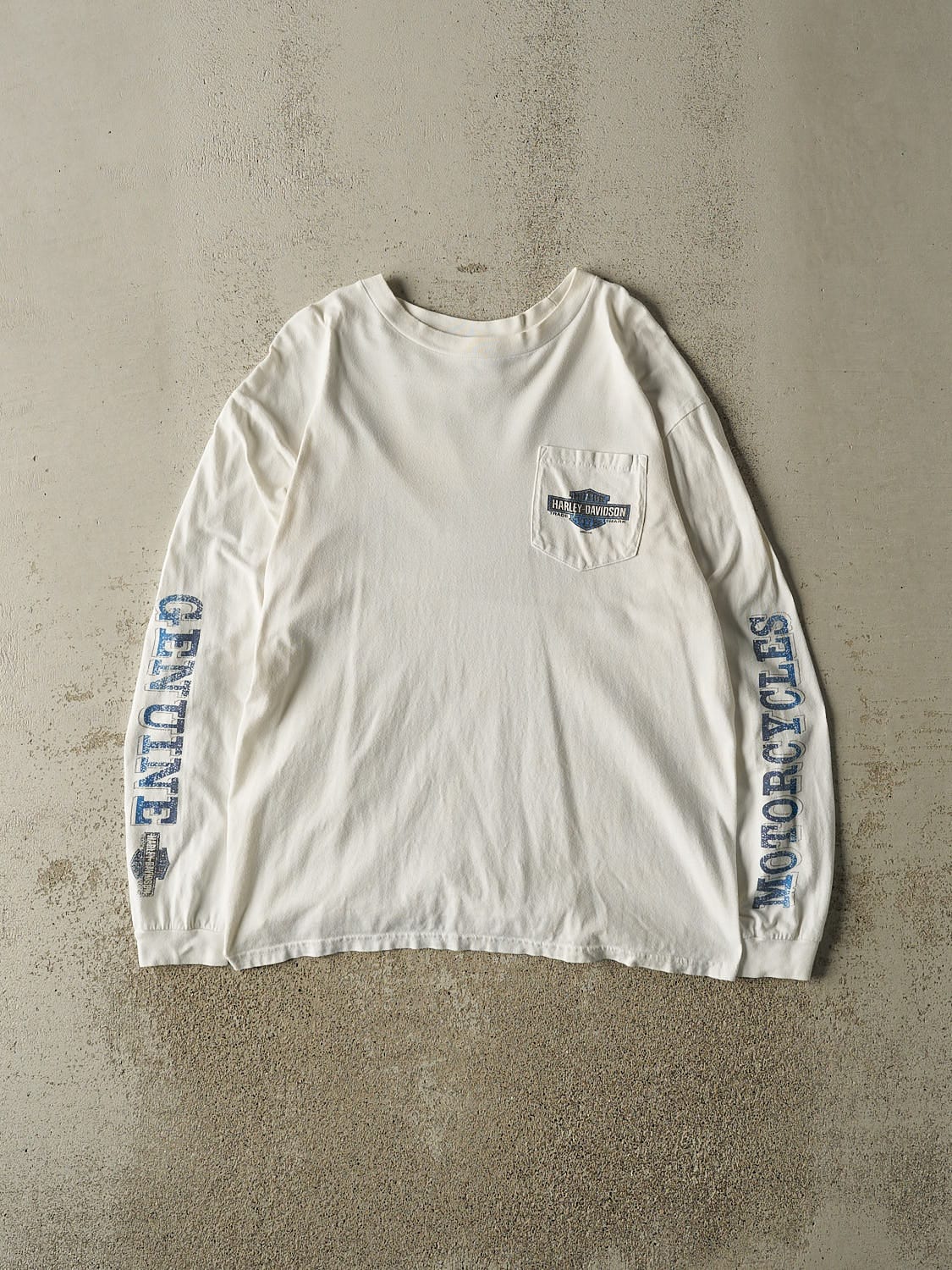 Vintage 13' White Harley Davidson Marquette MI Long Sleeve (M/L)